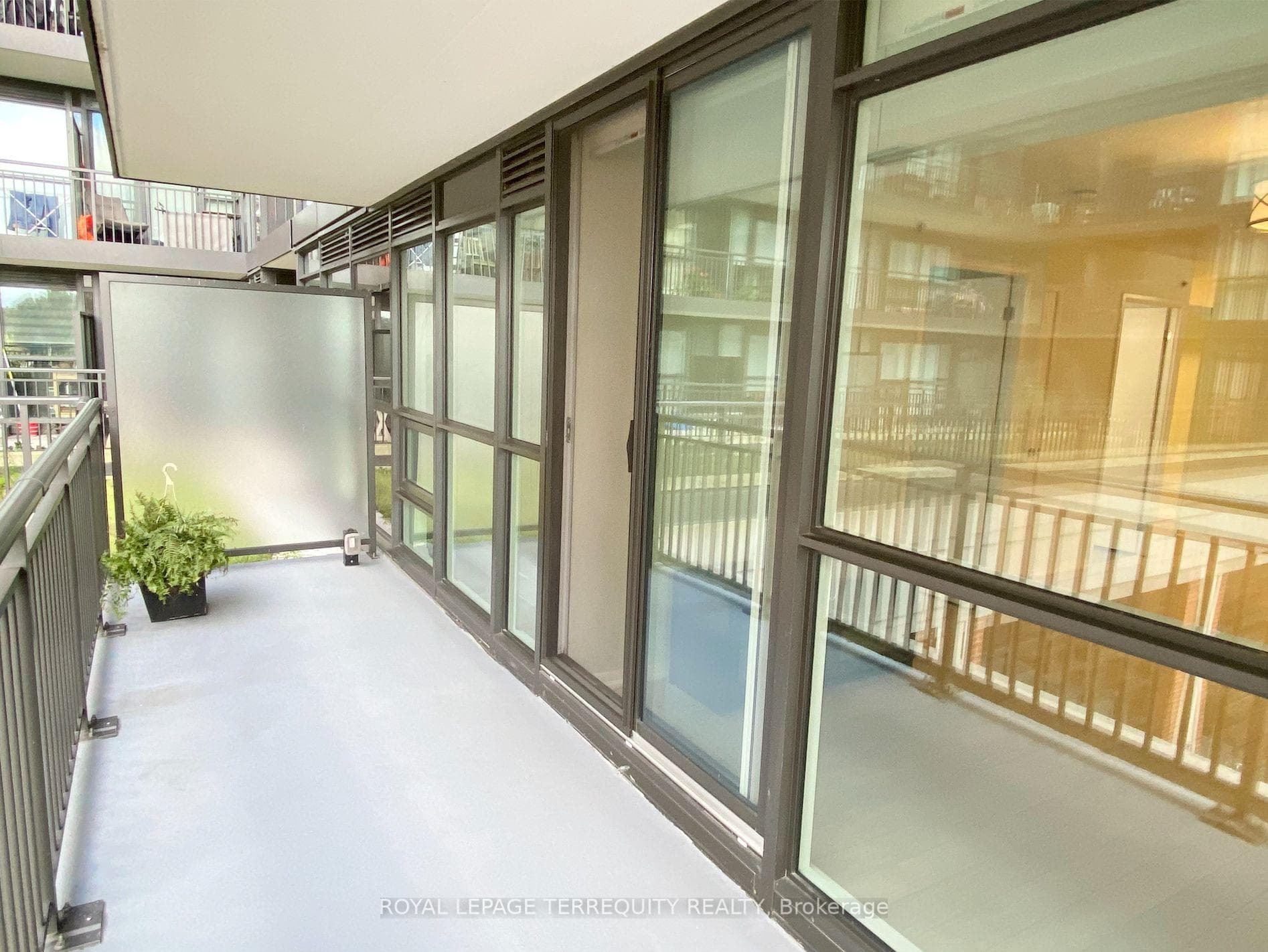 3091 Dufferin Street Unit 212 photo 10