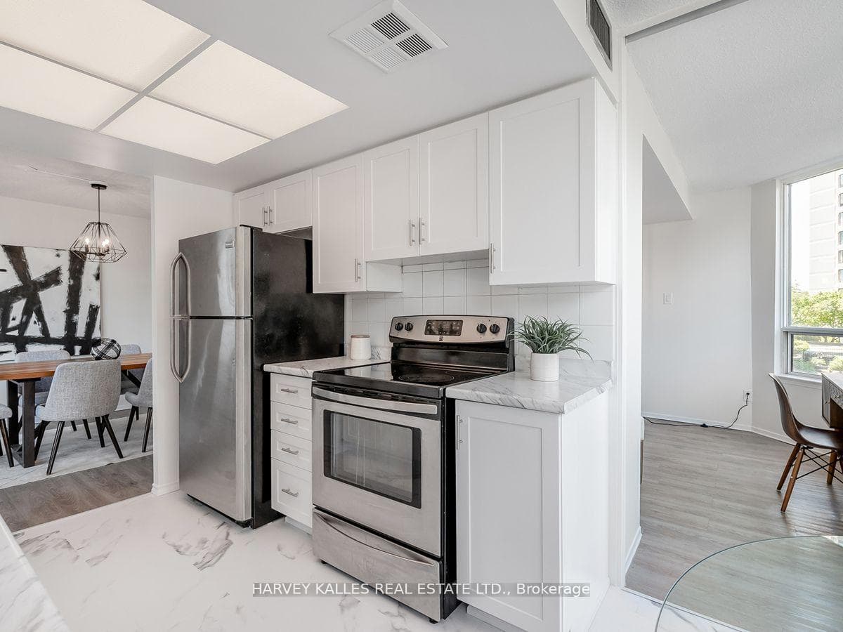1101 Steeles Avenue Unit 214 photo 14