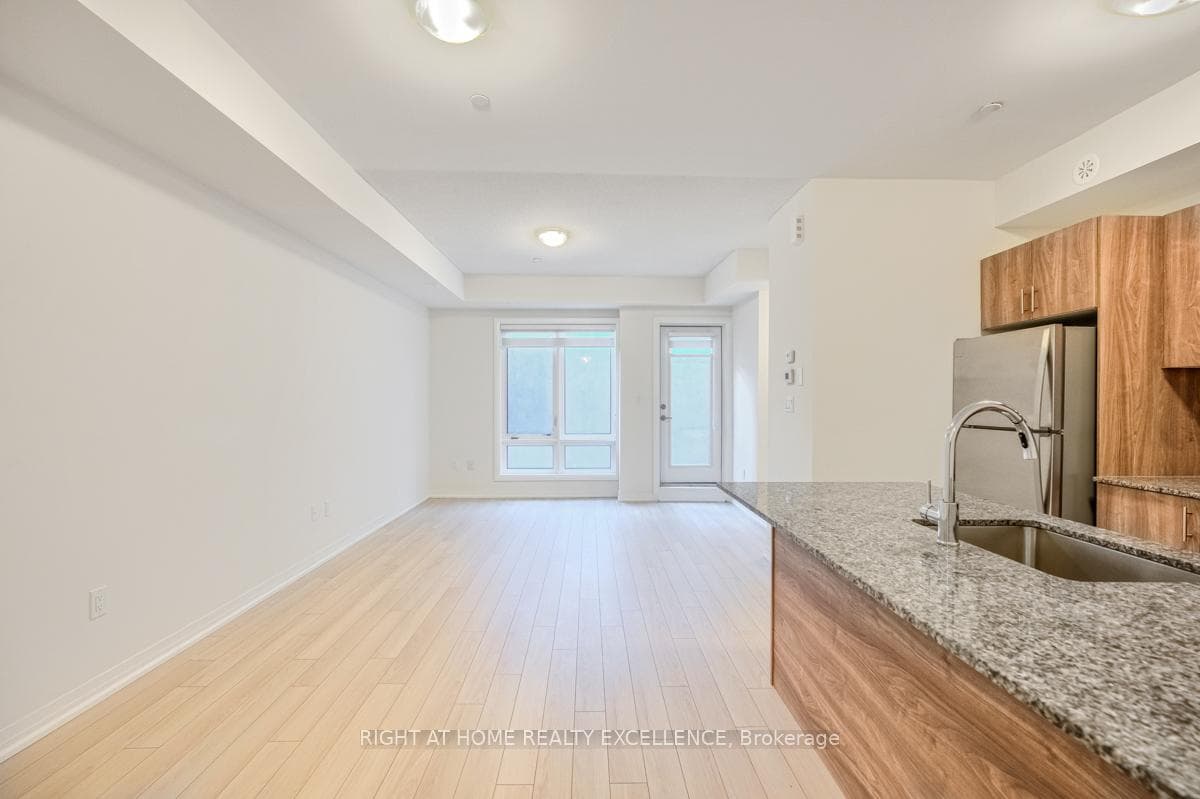 235 Mclevin Avenue Unit 3 photo 18