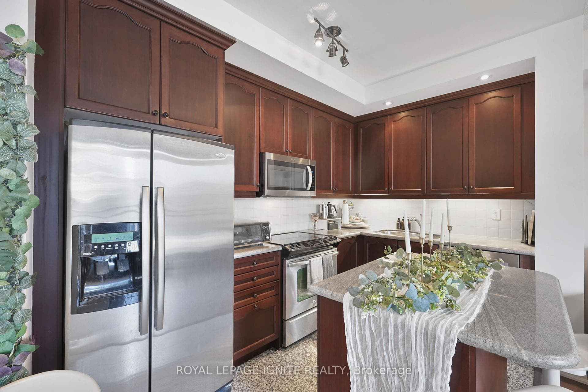 628 Fleet Street Unit 416 photo 6