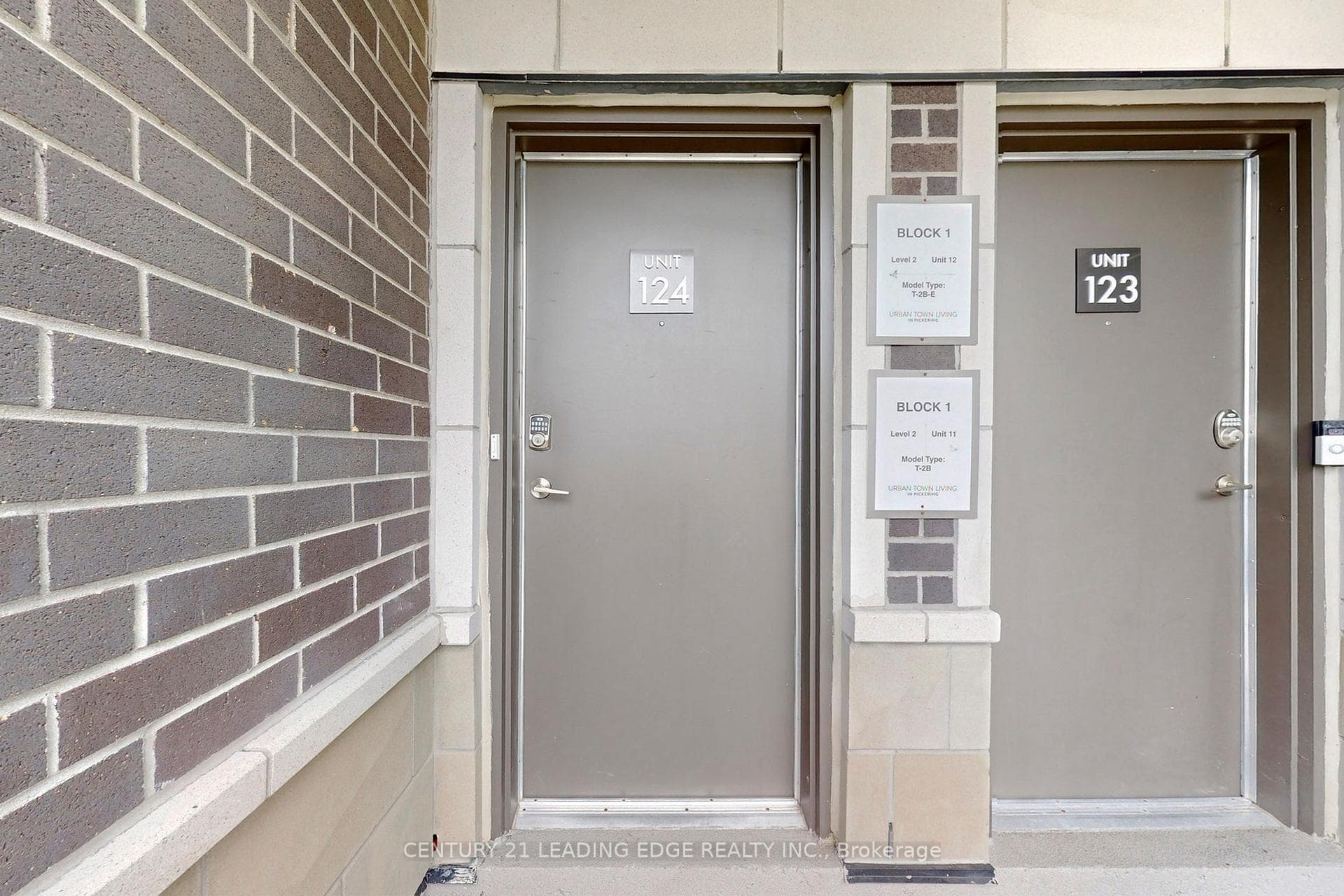1711 Pure Springs Boulevard Unit 124 photo 2