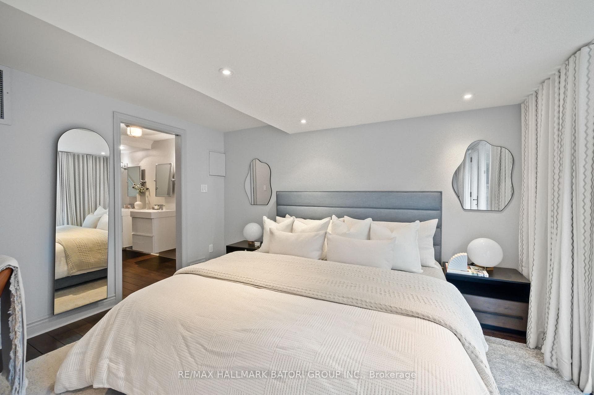 47 Olive Avenue photo 21