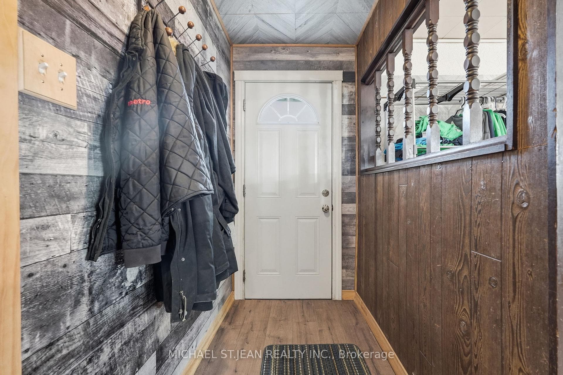 354 McNeilly Road photo 5