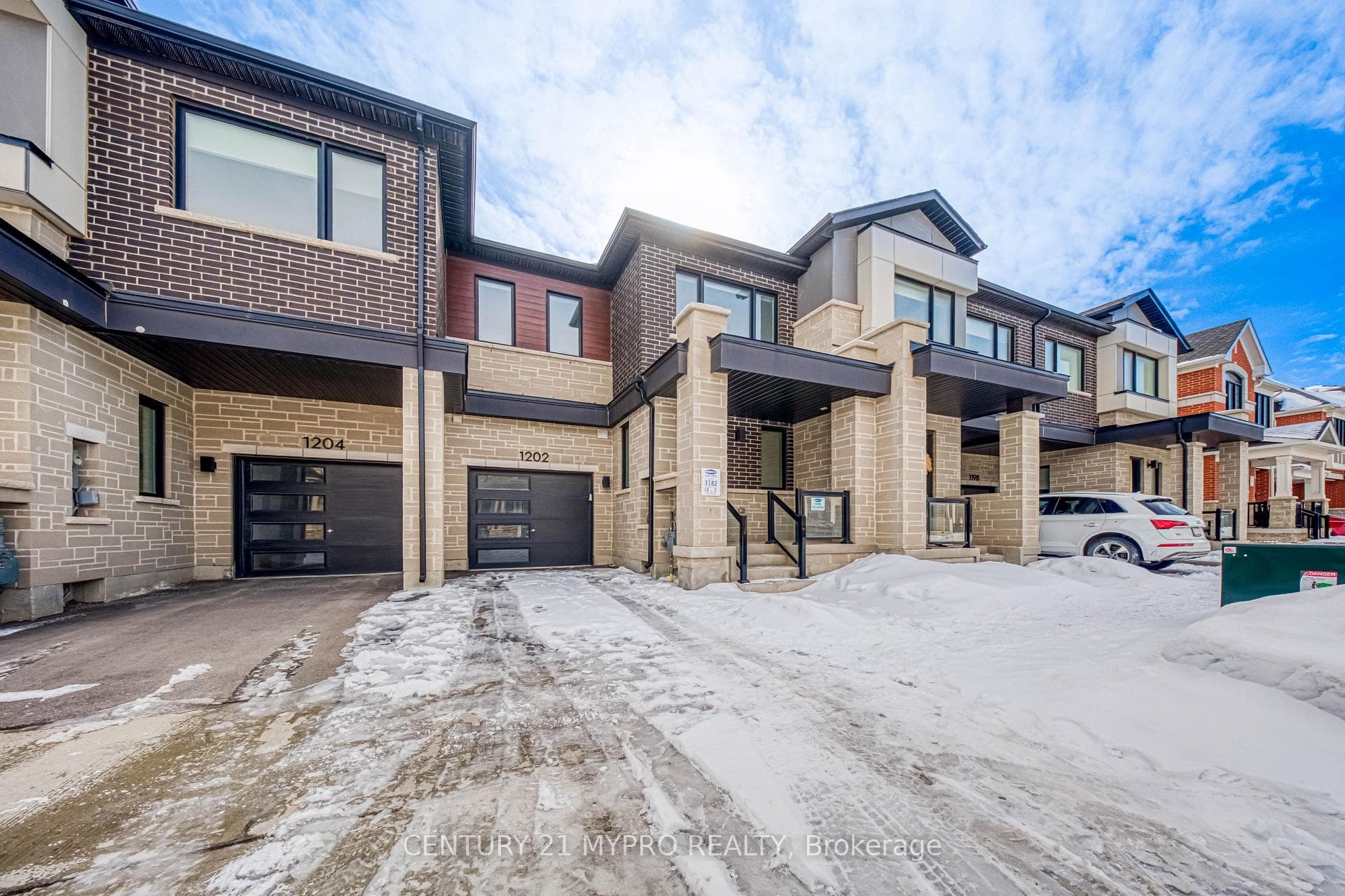 1202 Anson Gate photo 34