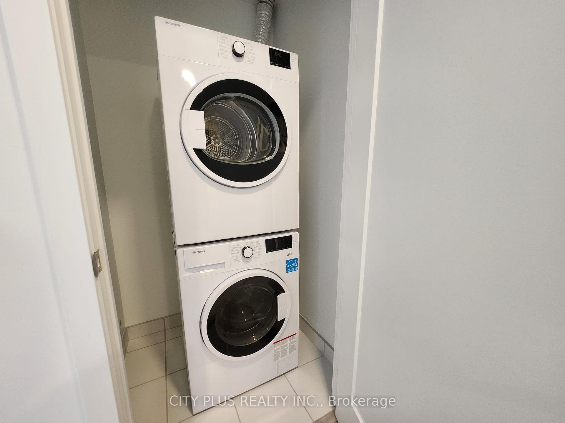 Front Load Washer & Dryer