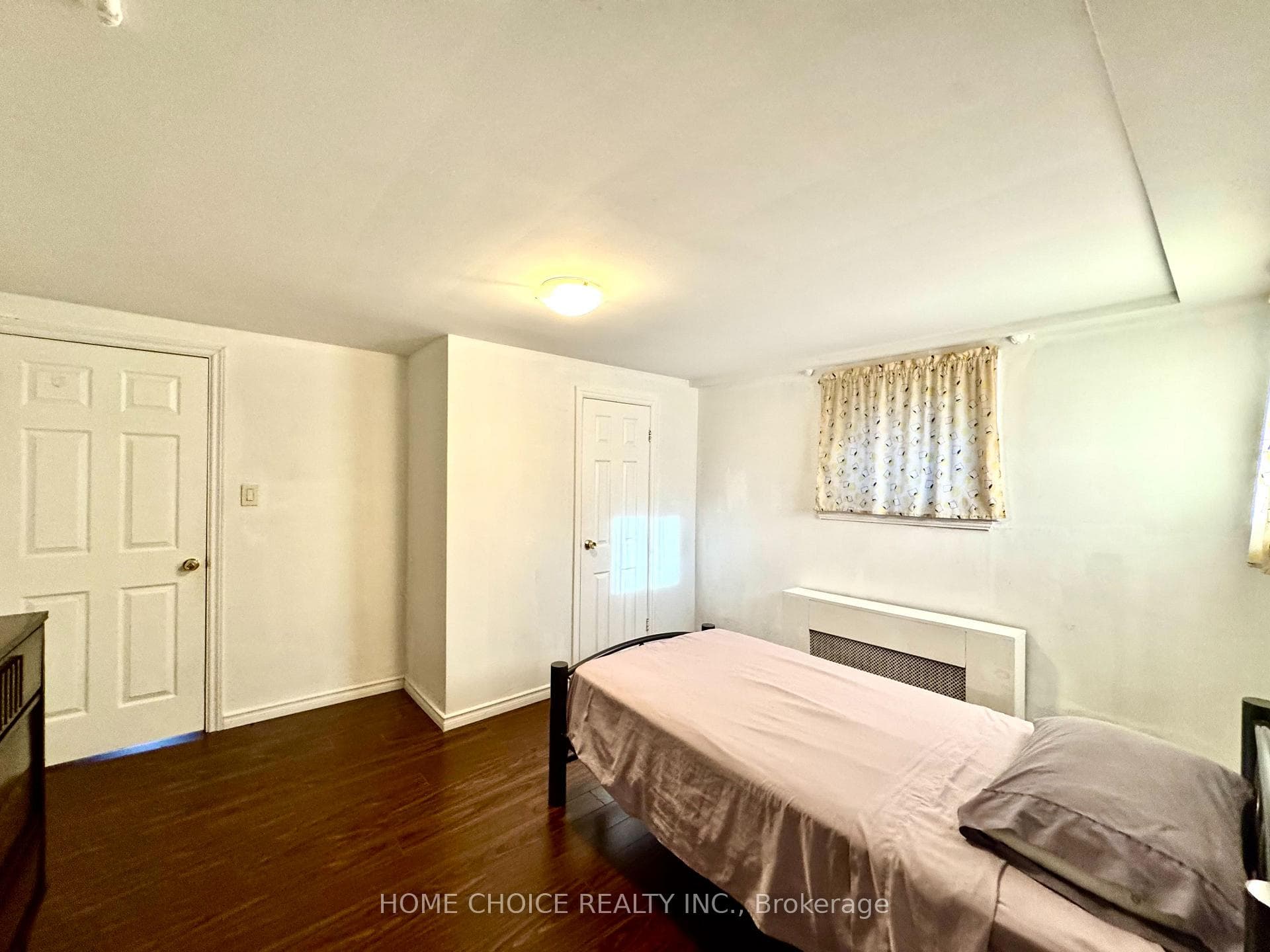 48 South Woodrow Boulevard photo 17