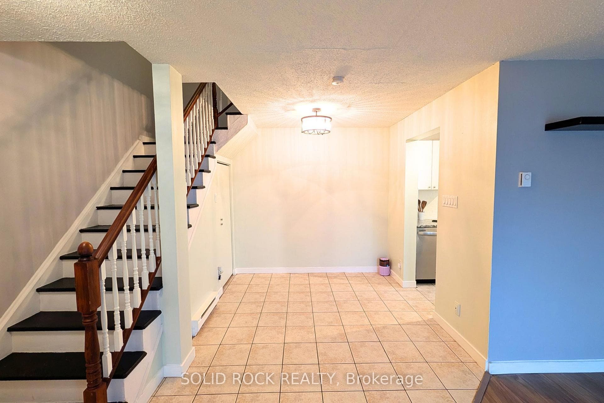 29 Woodvale Green Drive Unit B photo 4
