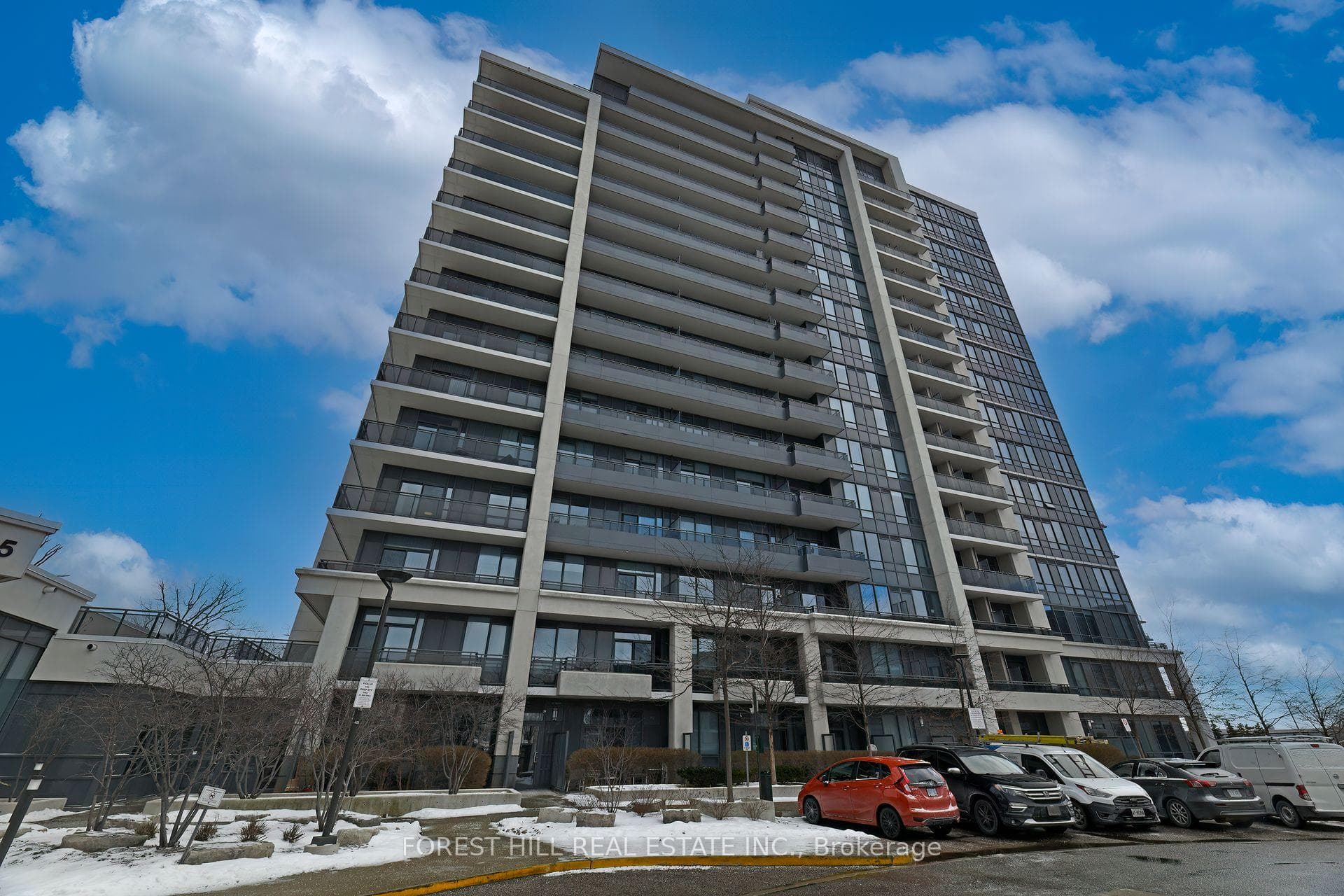 85 North Park Road Unit 806 photo 1