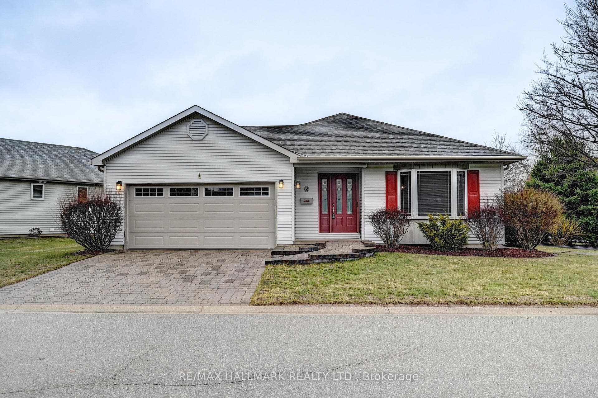 2 Brasher Drive photo 1