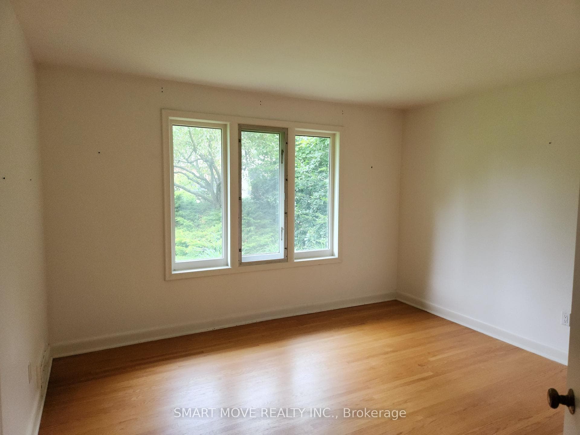 11 Valecrest Drive photo 15