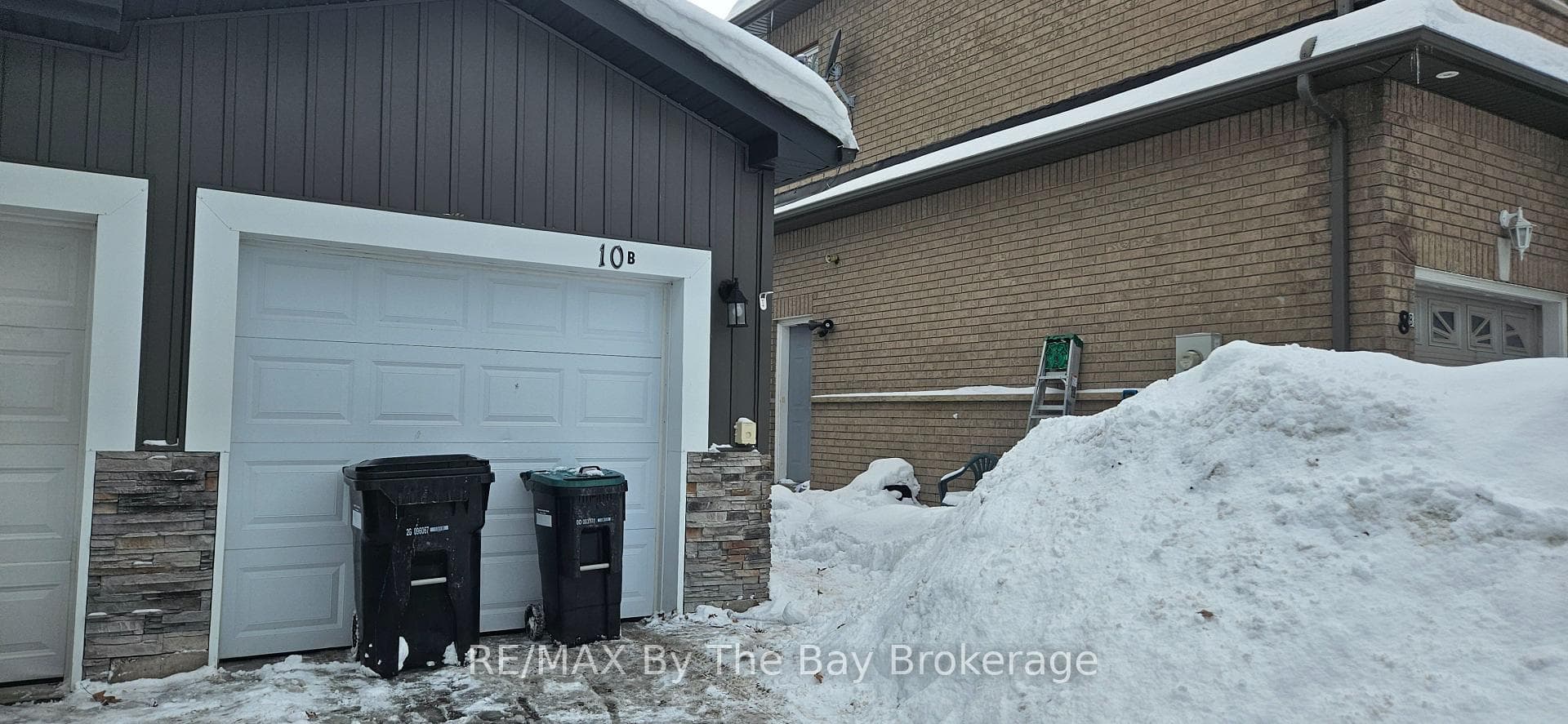 10 Elm Drive Unit Unit B photo 1