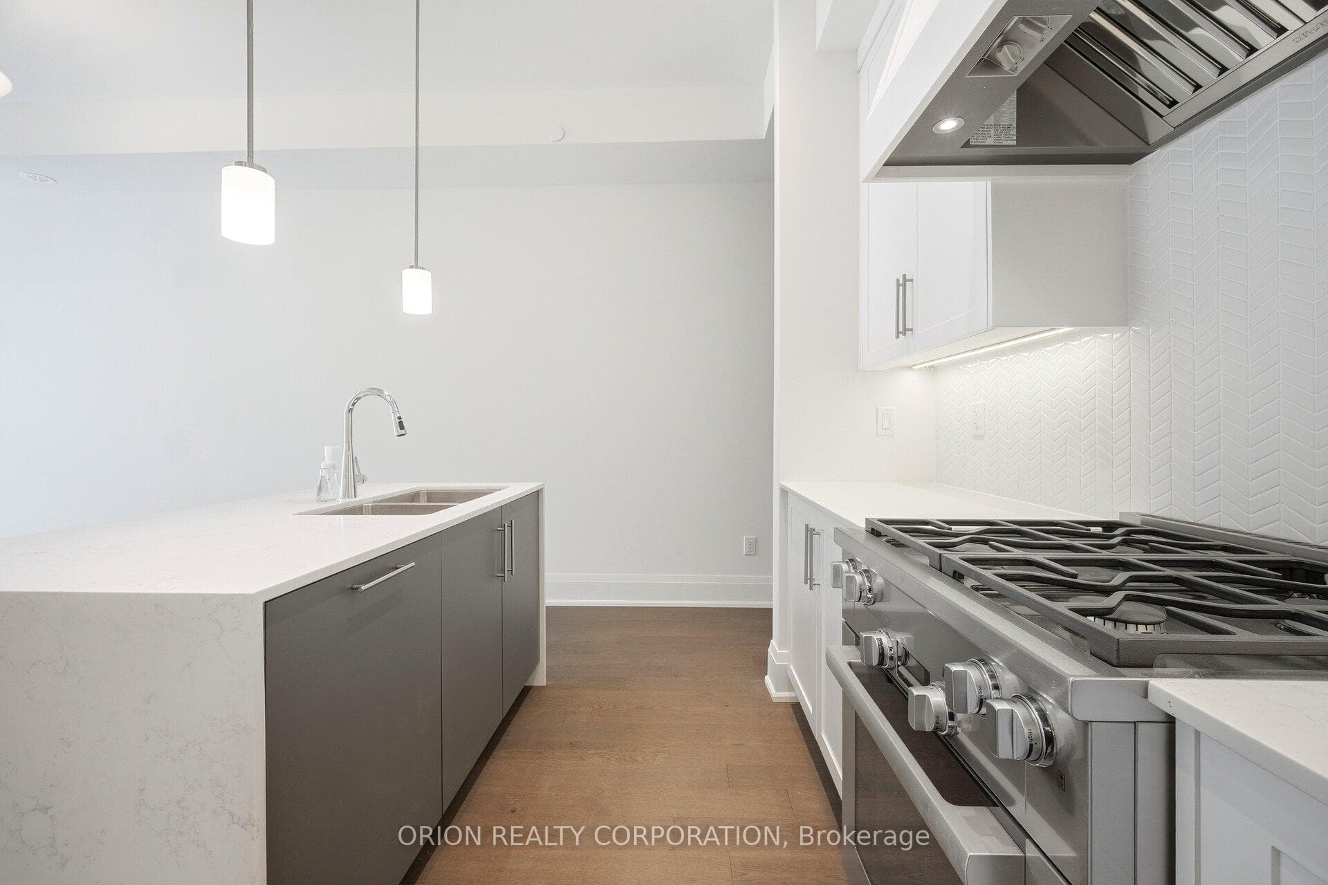 95 Brookfield Road Unit 6 photo 12