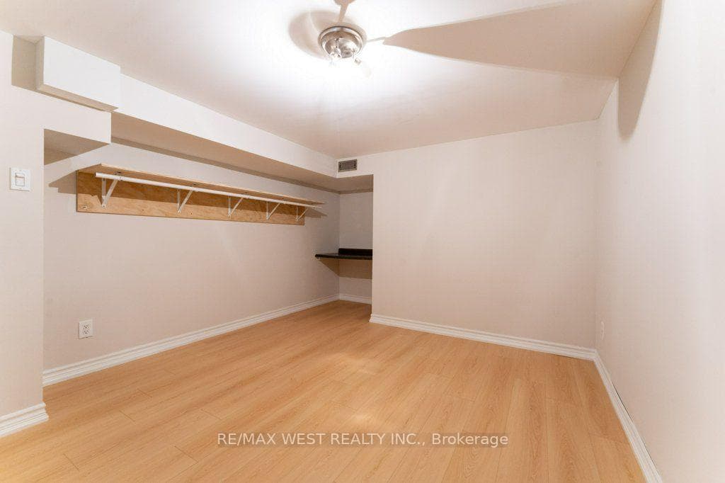 67 May Avenue photo 31