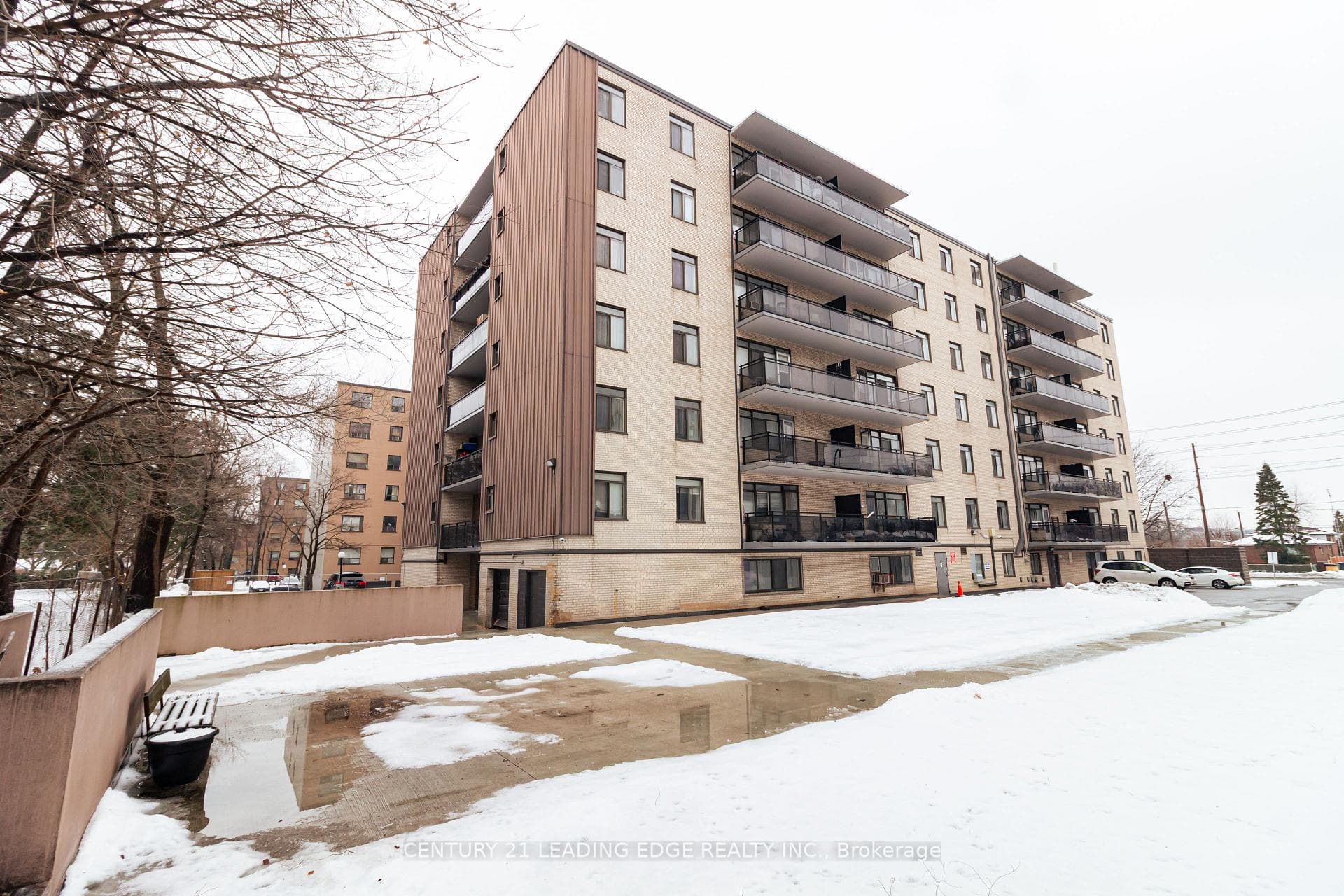 825 Kennedy Road Unit 709 photo 16