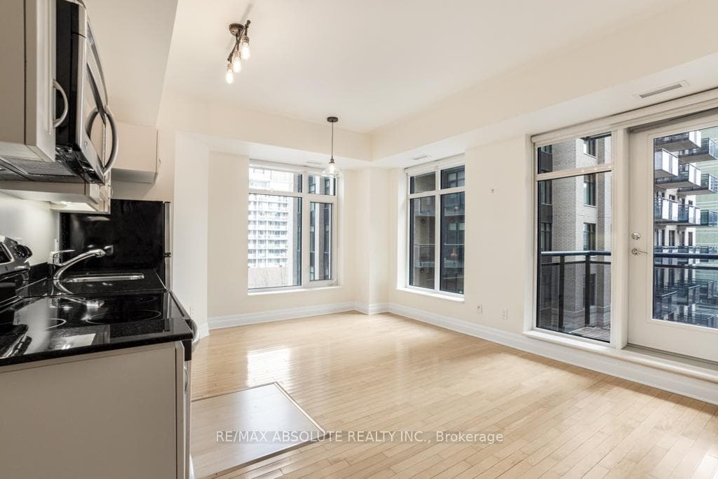 245 Kent Street Unit 508 photo 7