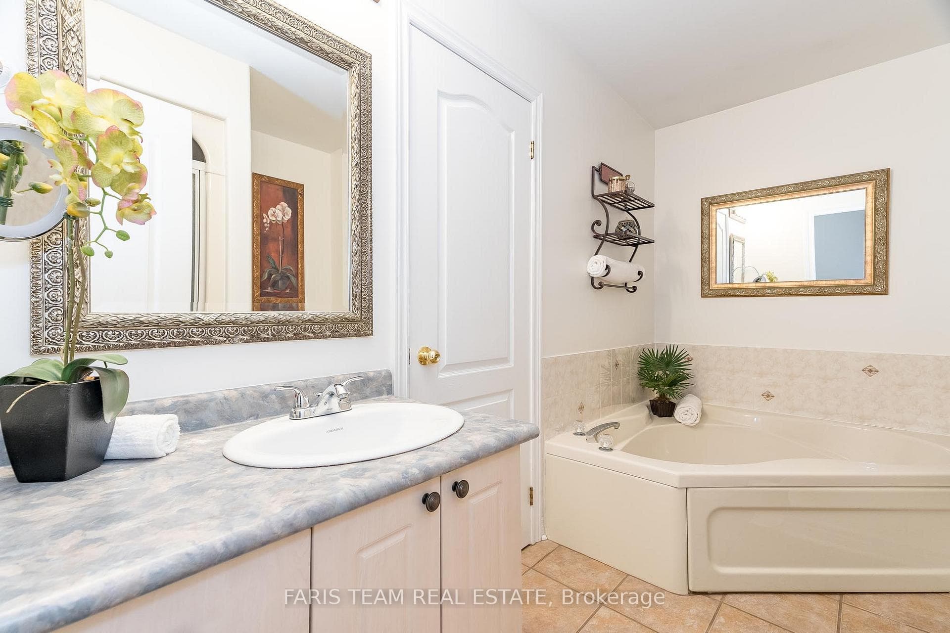 3 Glen Oak Court photo 15