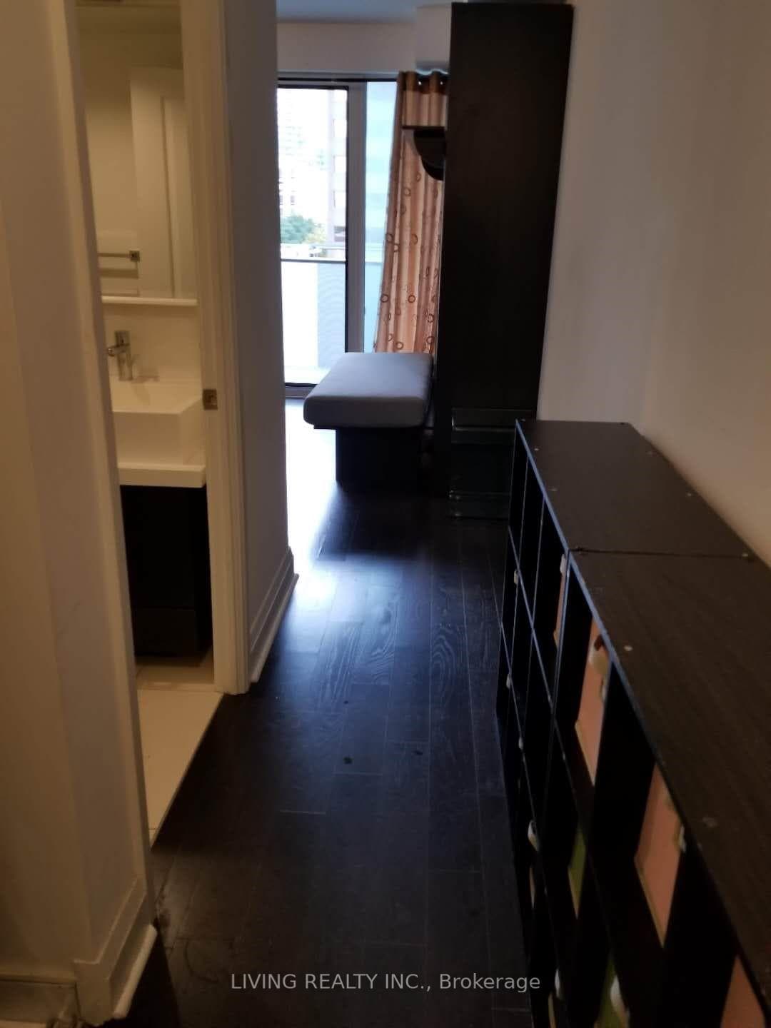 65 St Mary Street Unit 410 photo 5