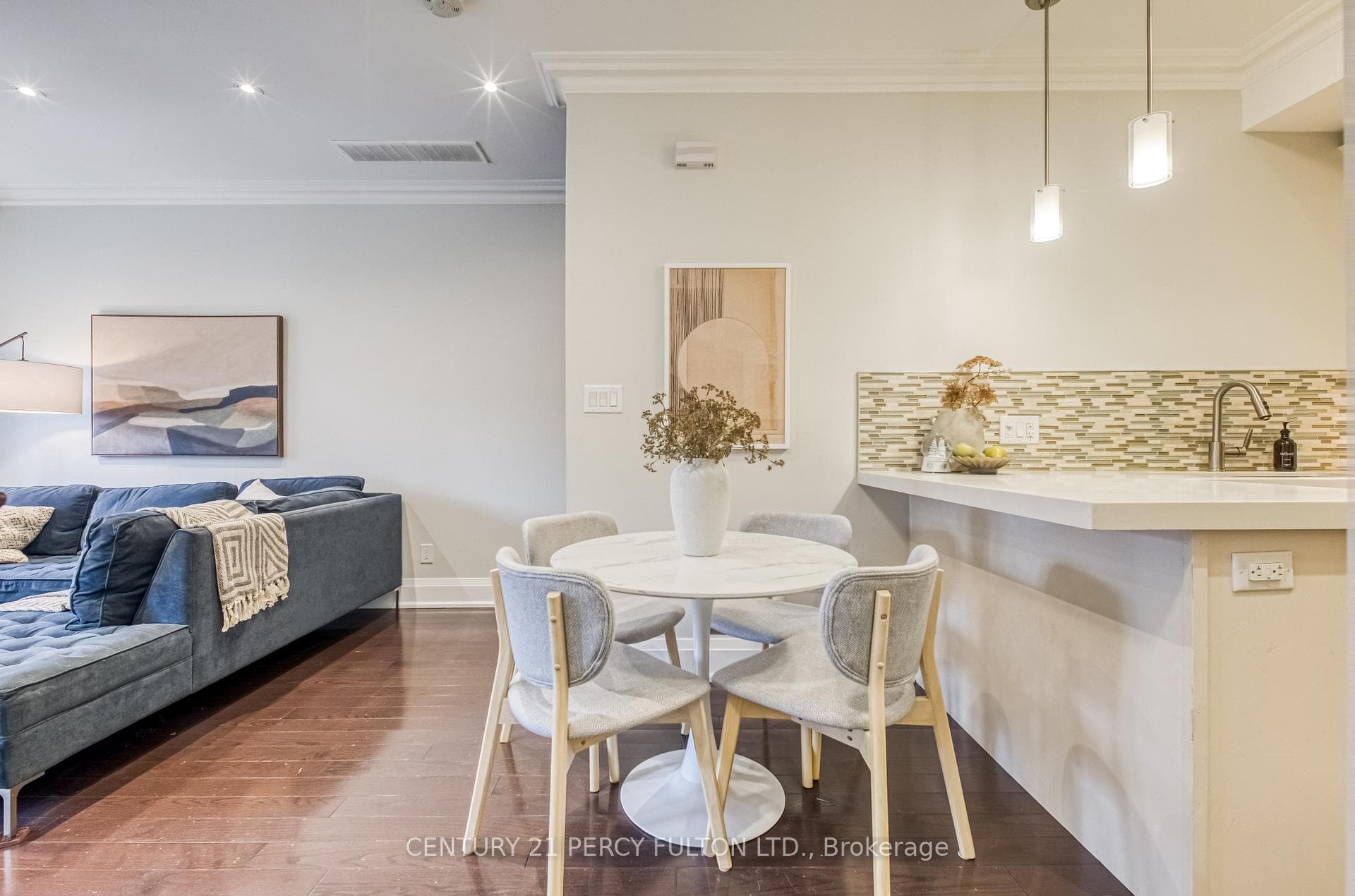 105 Rushbrooke Avenue photo 11