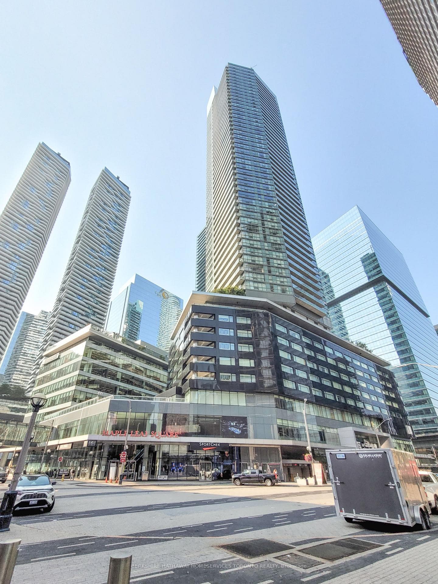 55 Bremner Boulevard Unit 3809 photo 27