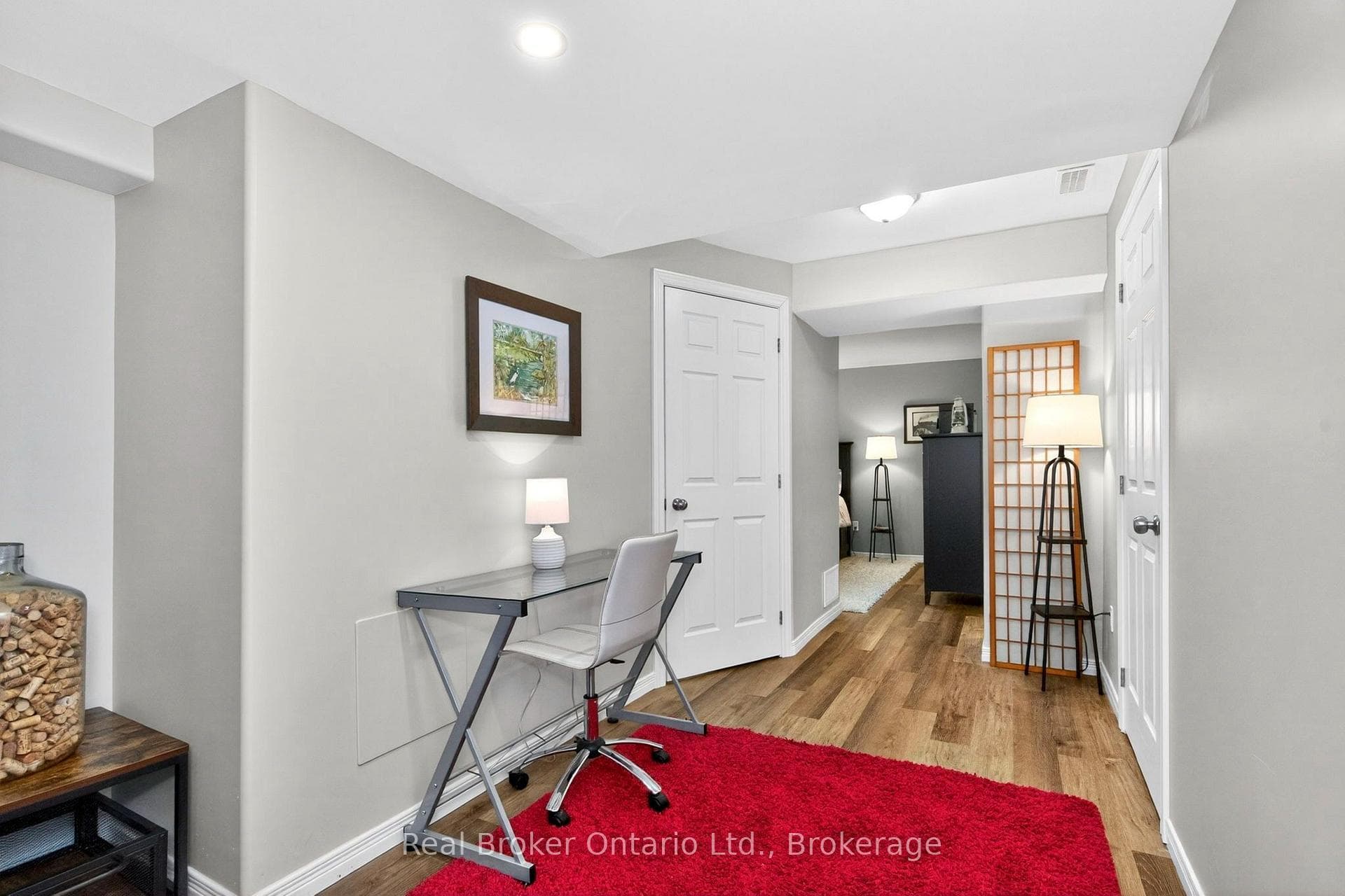 984 Cook Drive photo 20