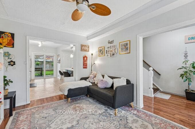 6 Albany Avenue photo 8