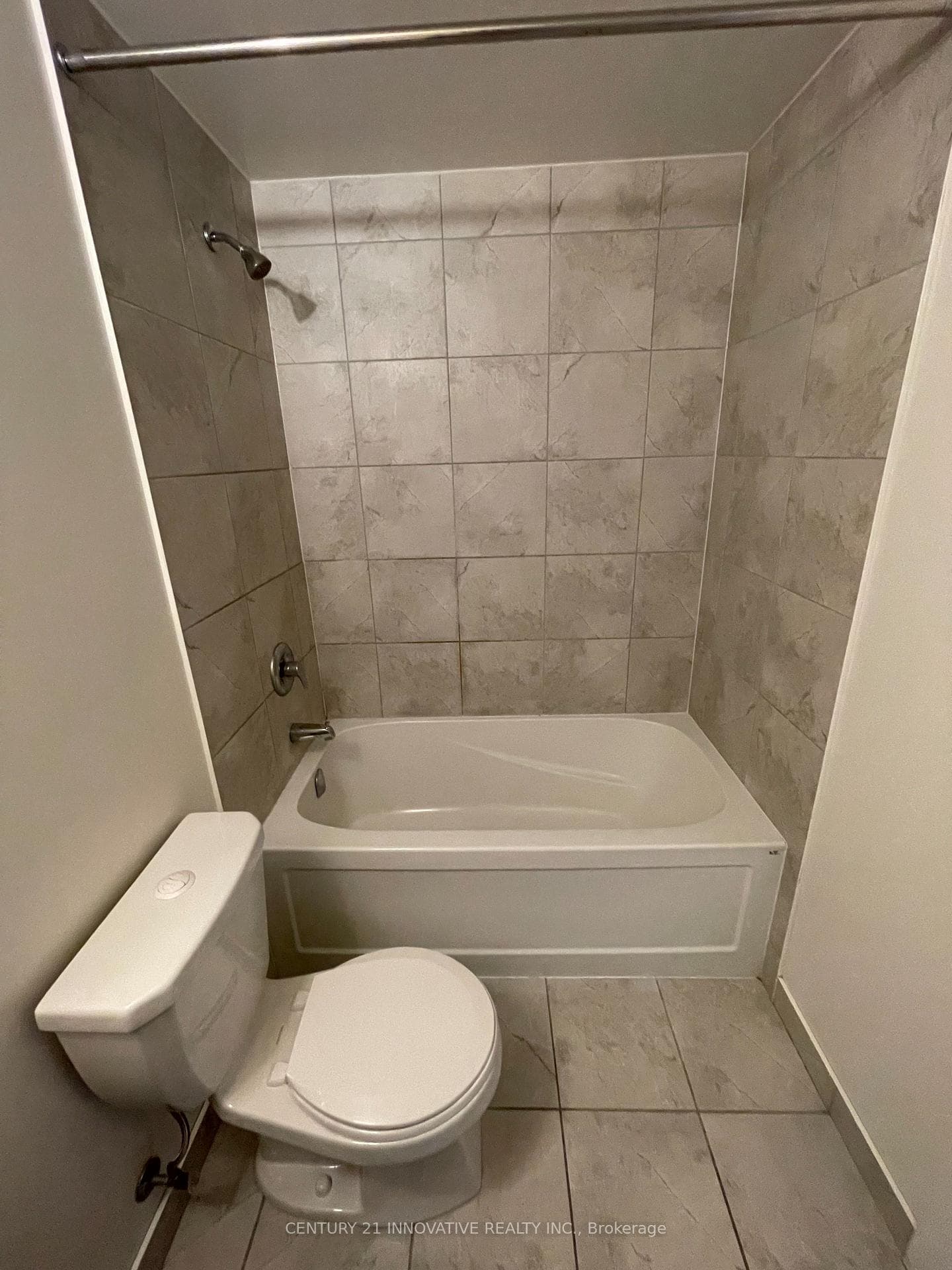 17 Zorra Street Unit 910 photo 9