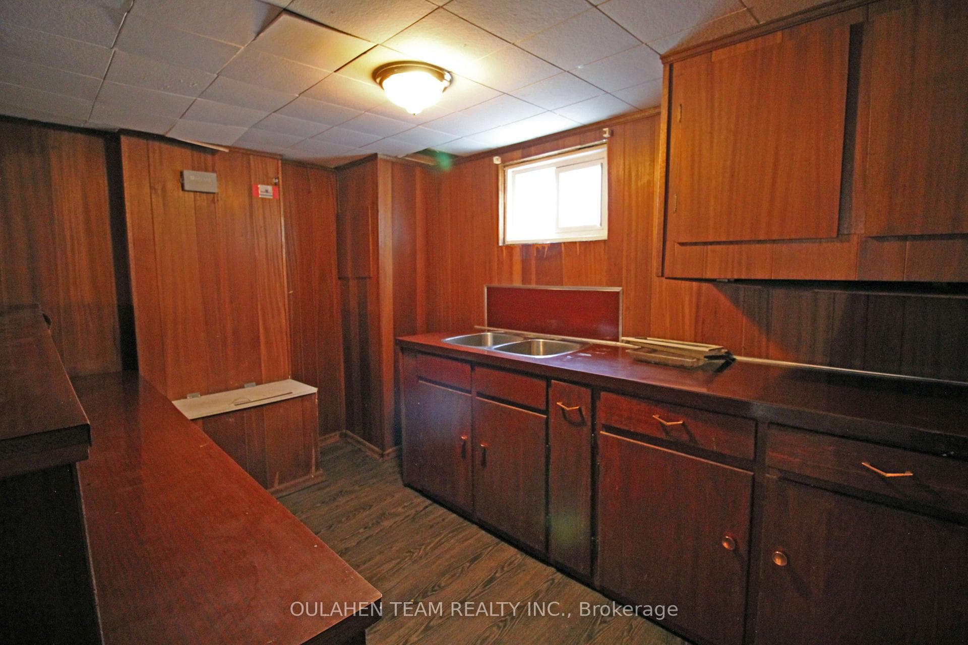 93 Sheppard Avenue photo 23