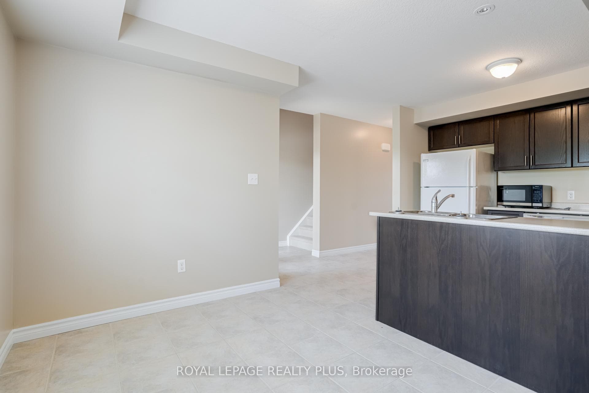 624A Woodlawn Road photo 14
