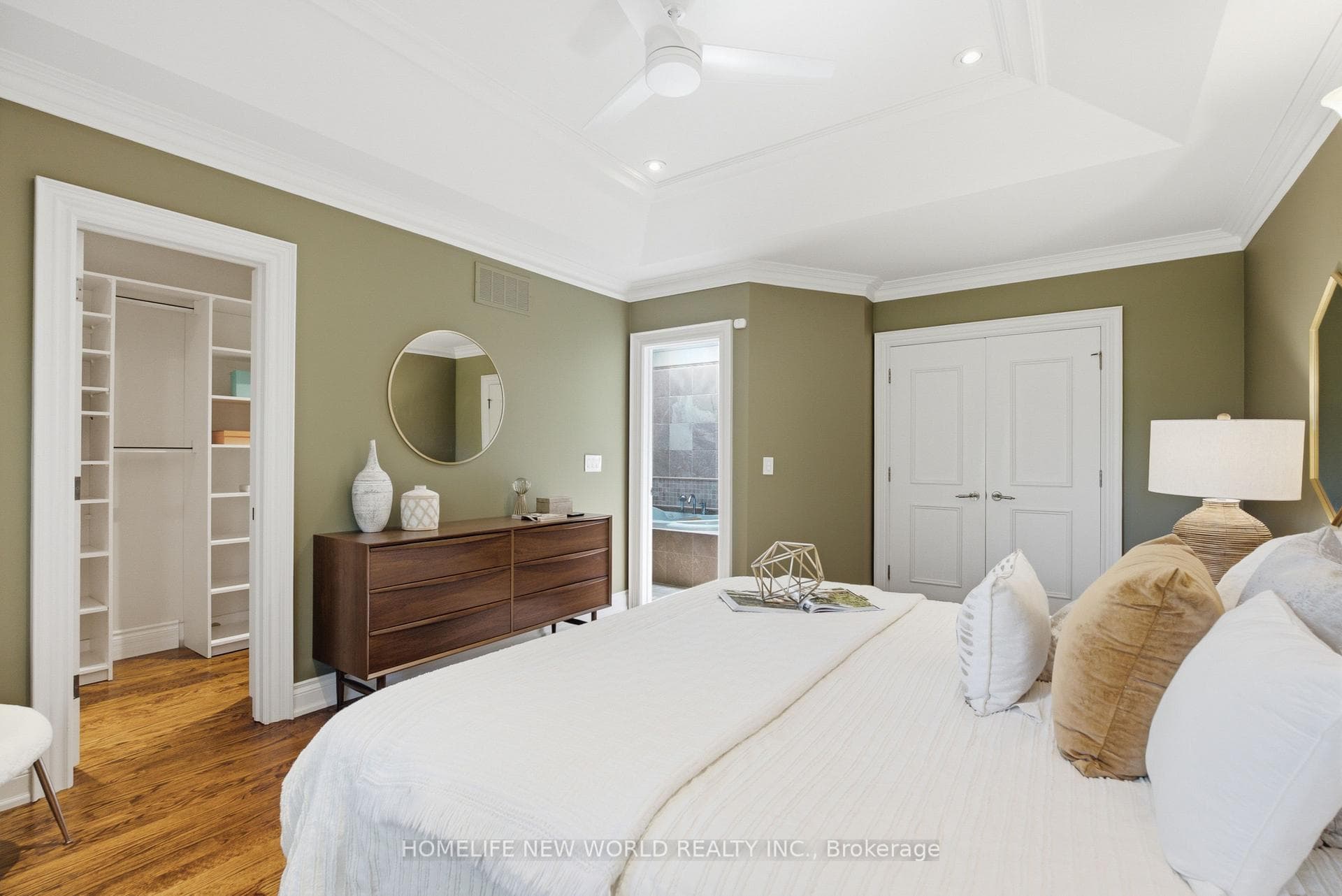 412 Deloraine Avenue photo 24
