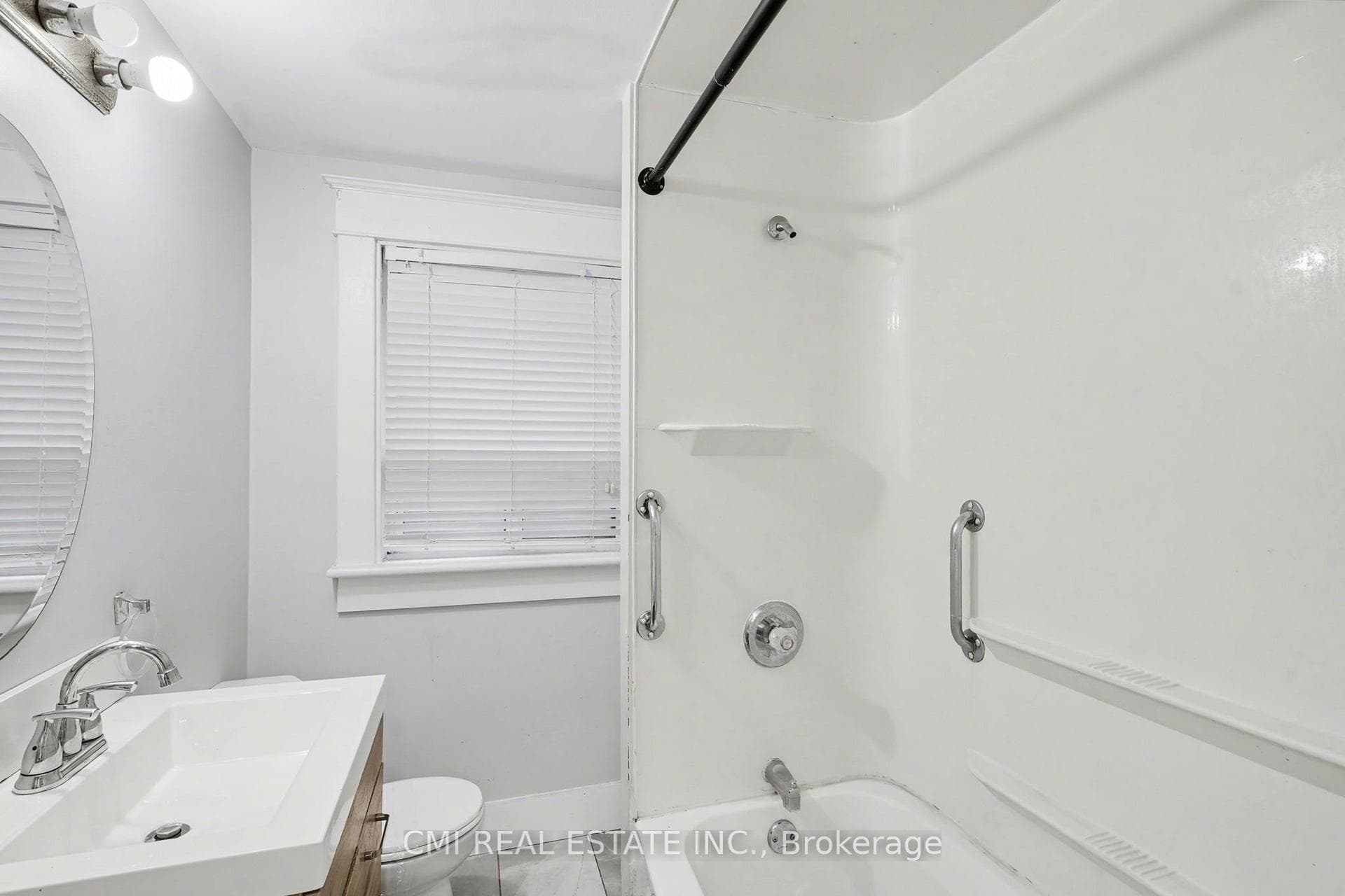 4824 Fourth Avenue photo 26