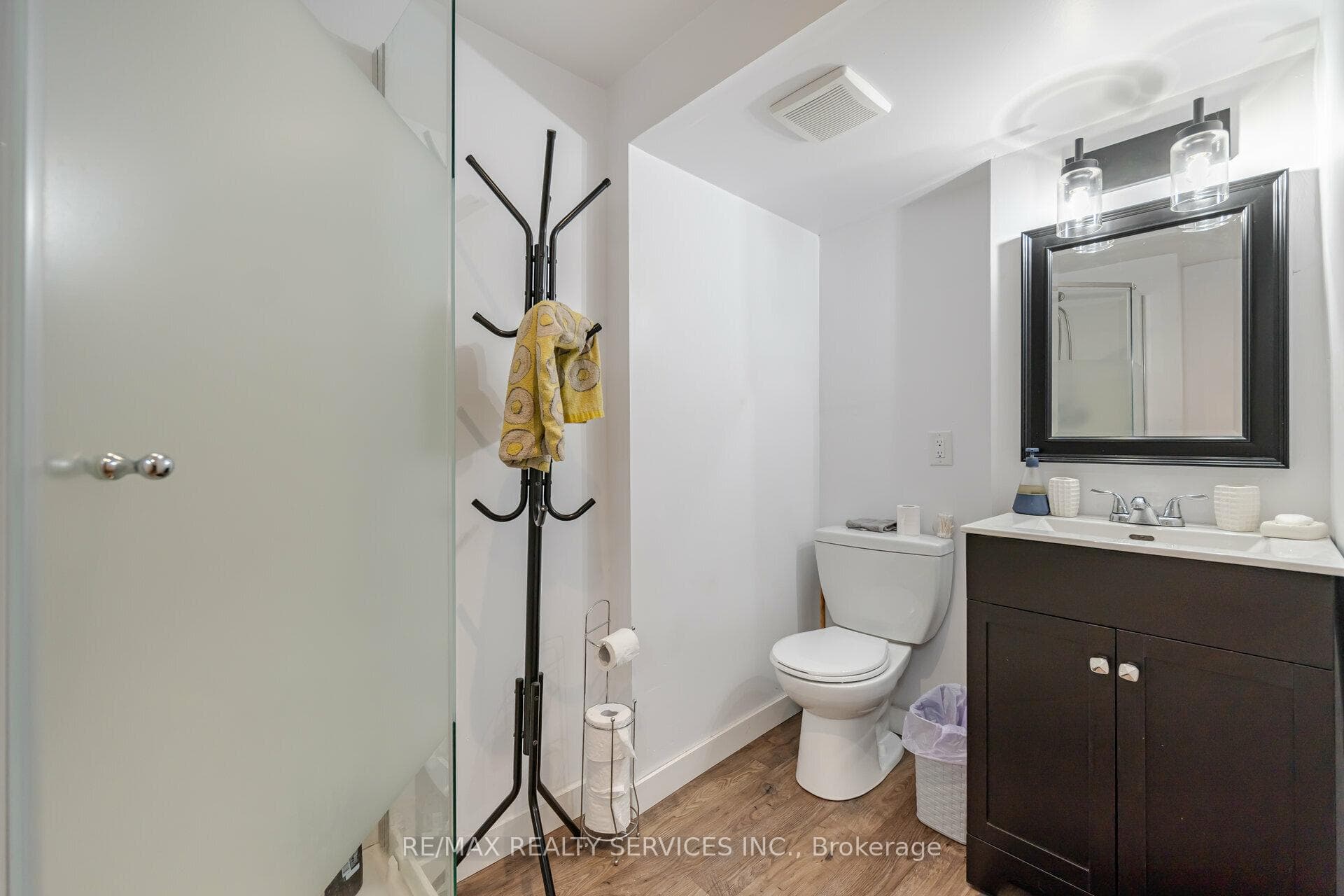 79 Madoc Drive photo 33