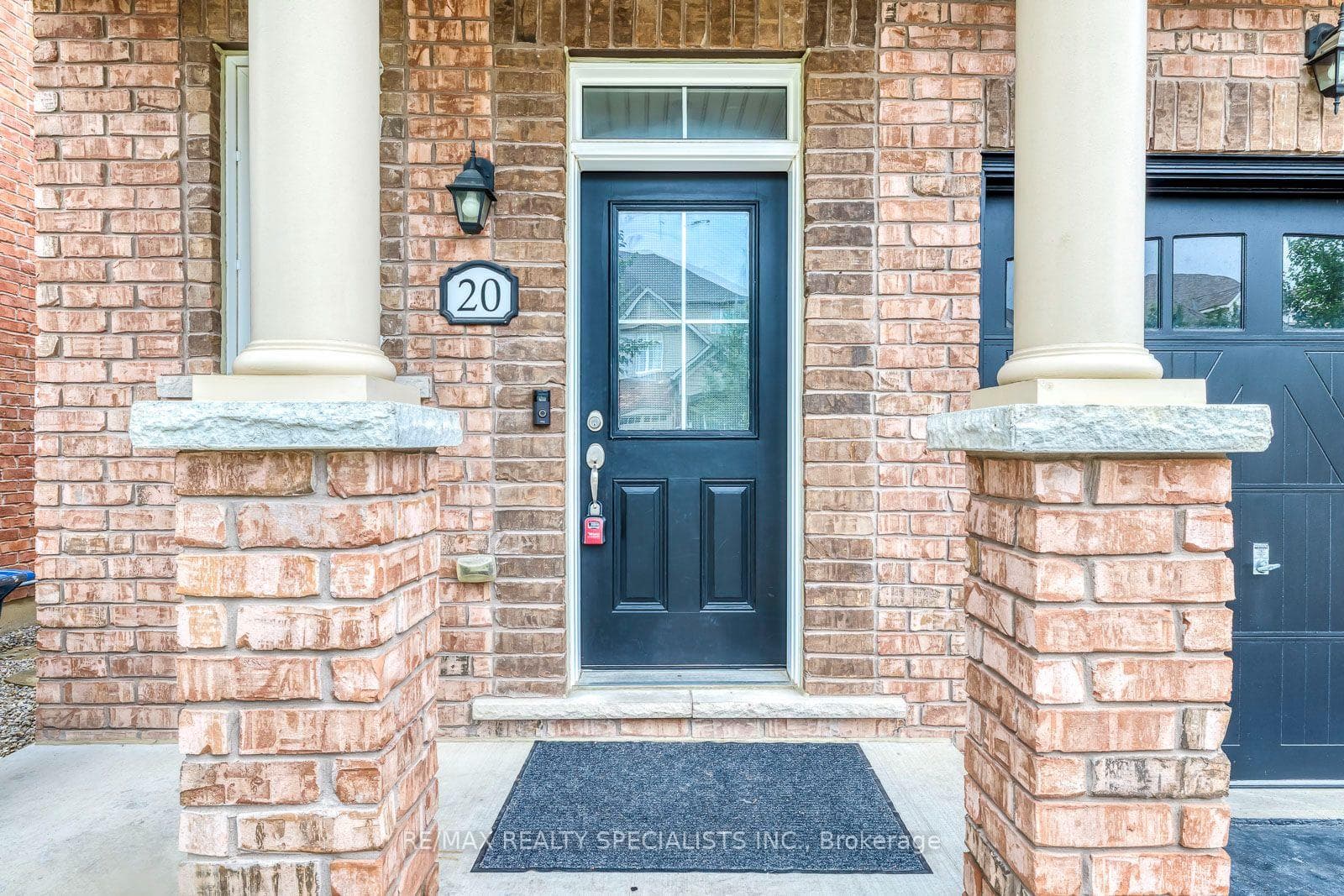 20 Wellman Crescent photo 3