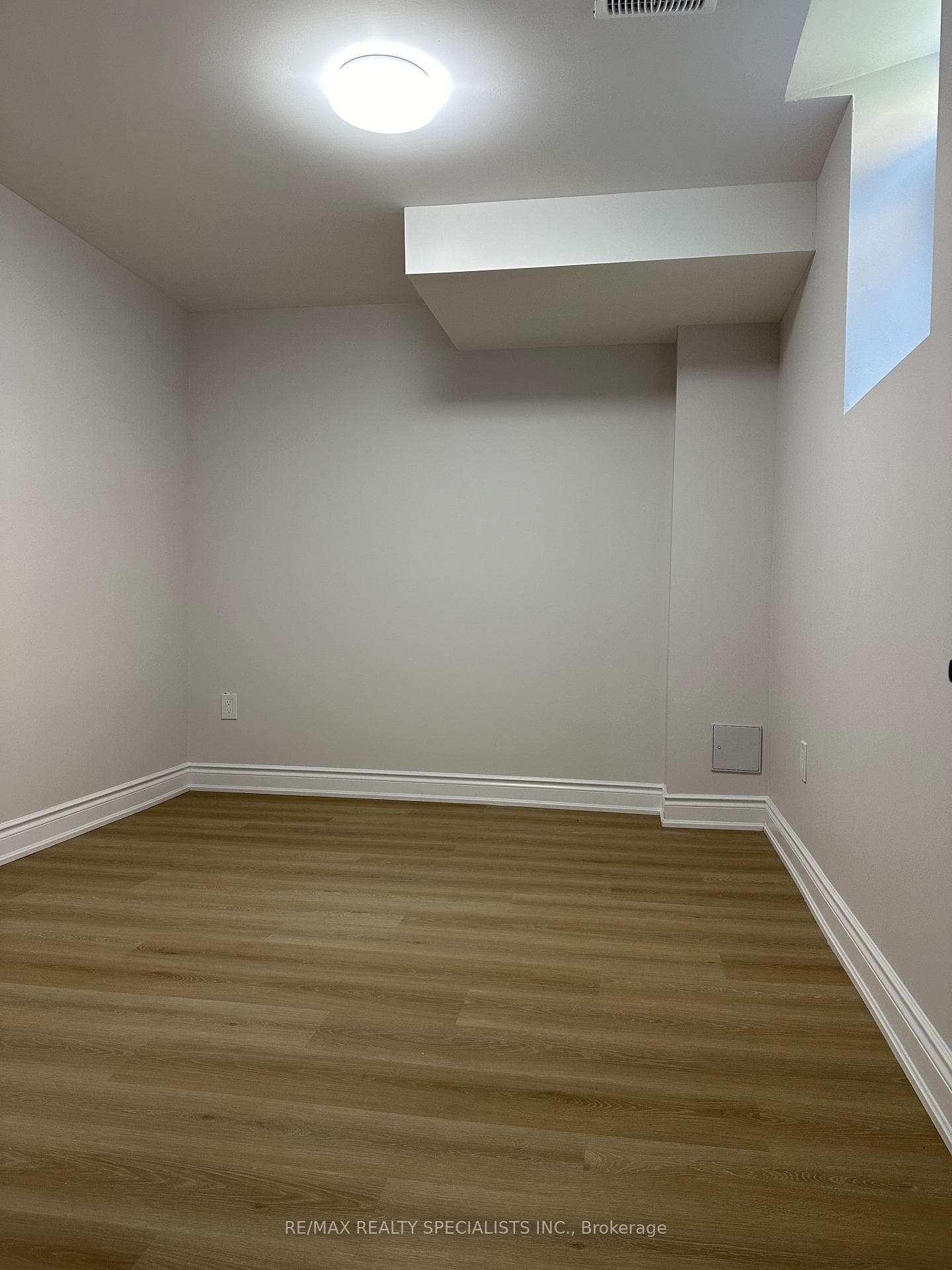 25 Henry Moody Drive photo 6