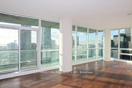 33 Bay Street Unit 3403 photo 4