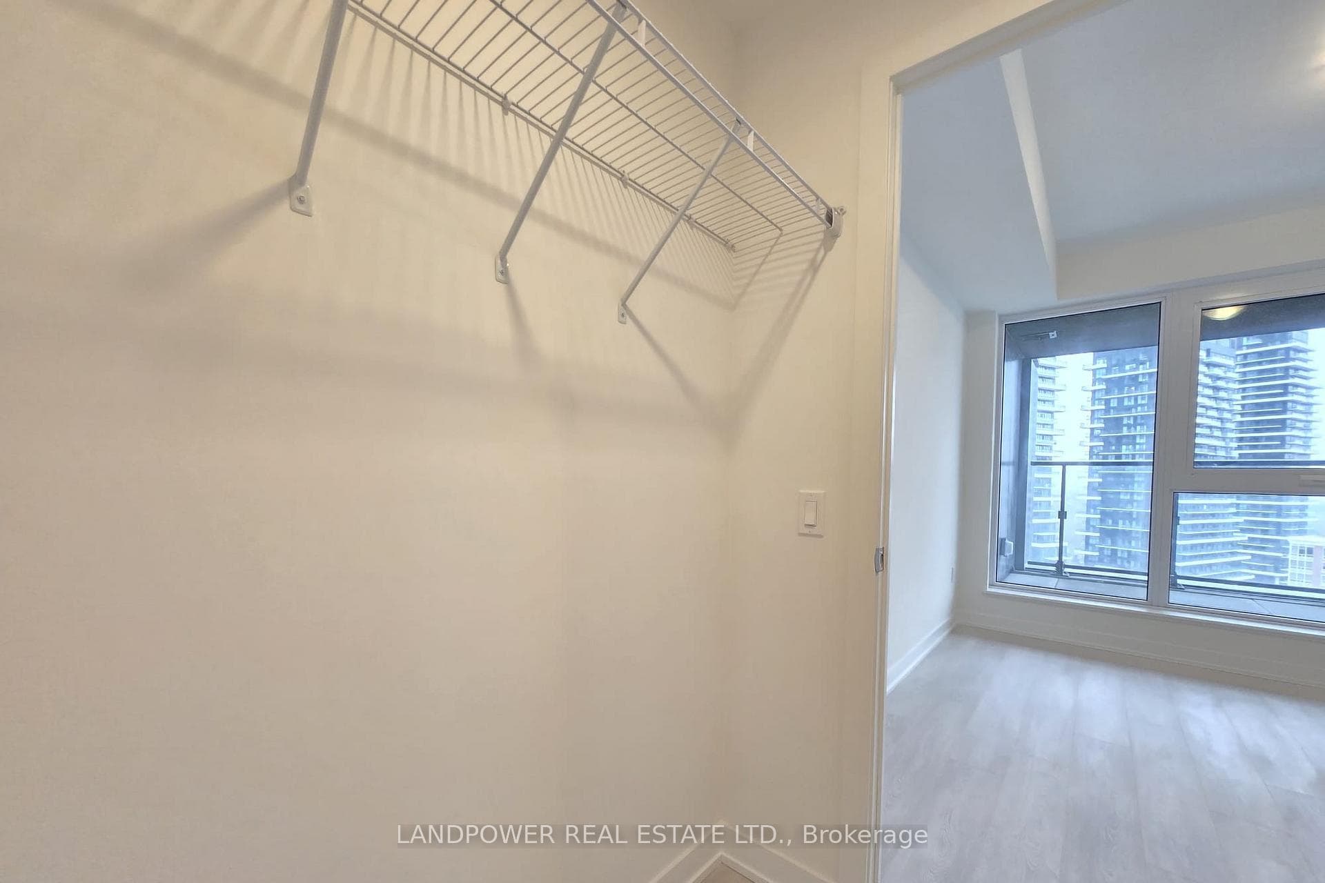 1 Quarrington Lane Unit 1616 photo 6