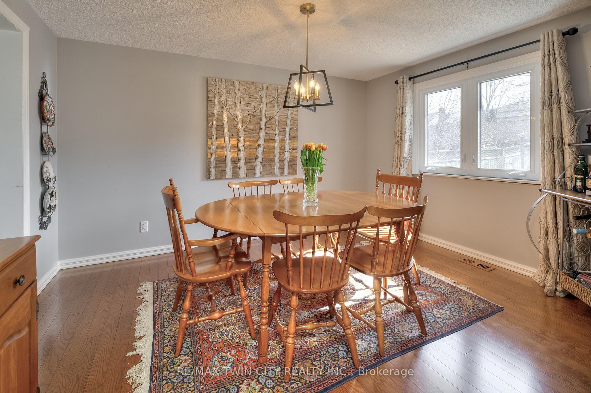 49 Hoddle Crescent photo 7