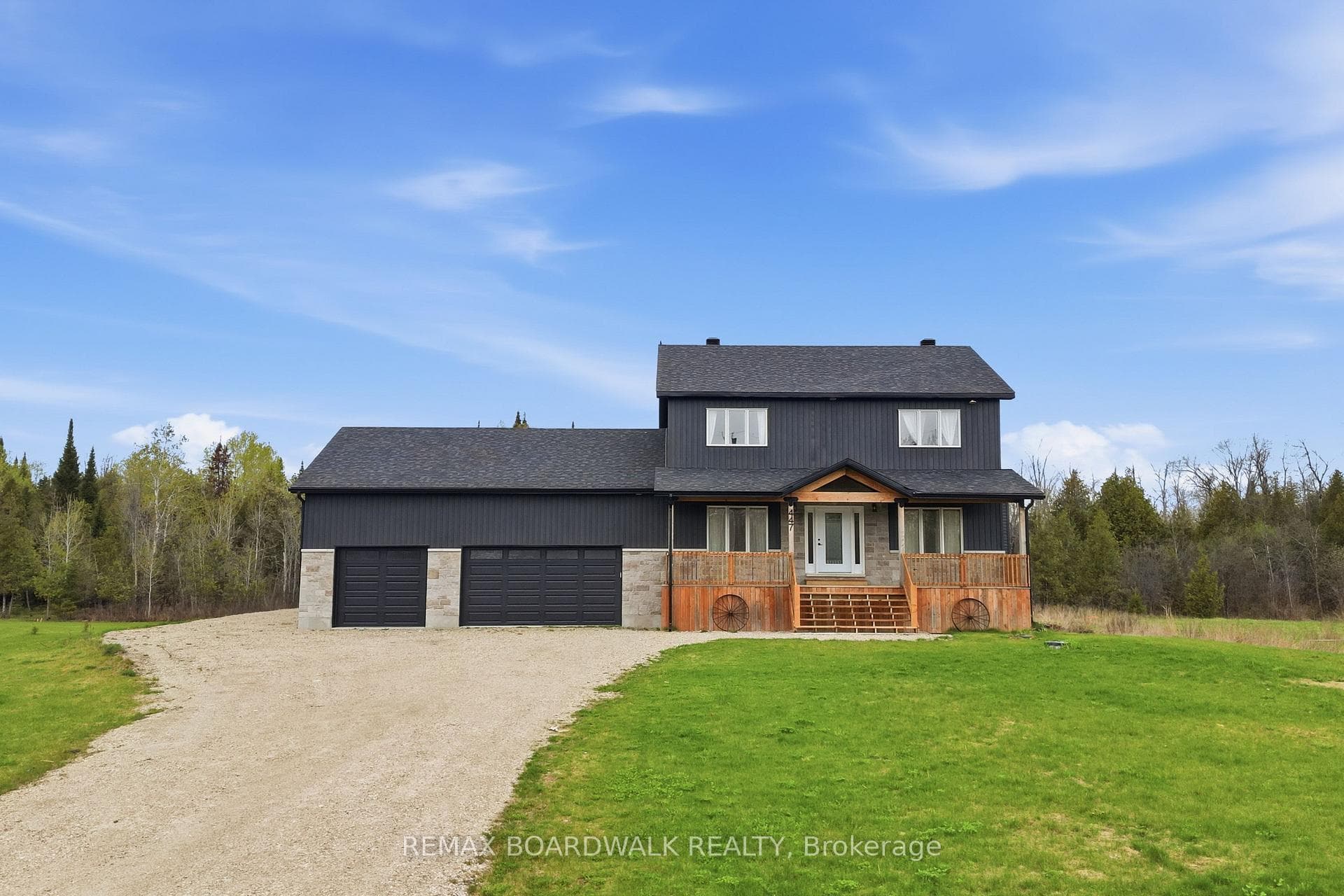 447 Churchill Road photo 1