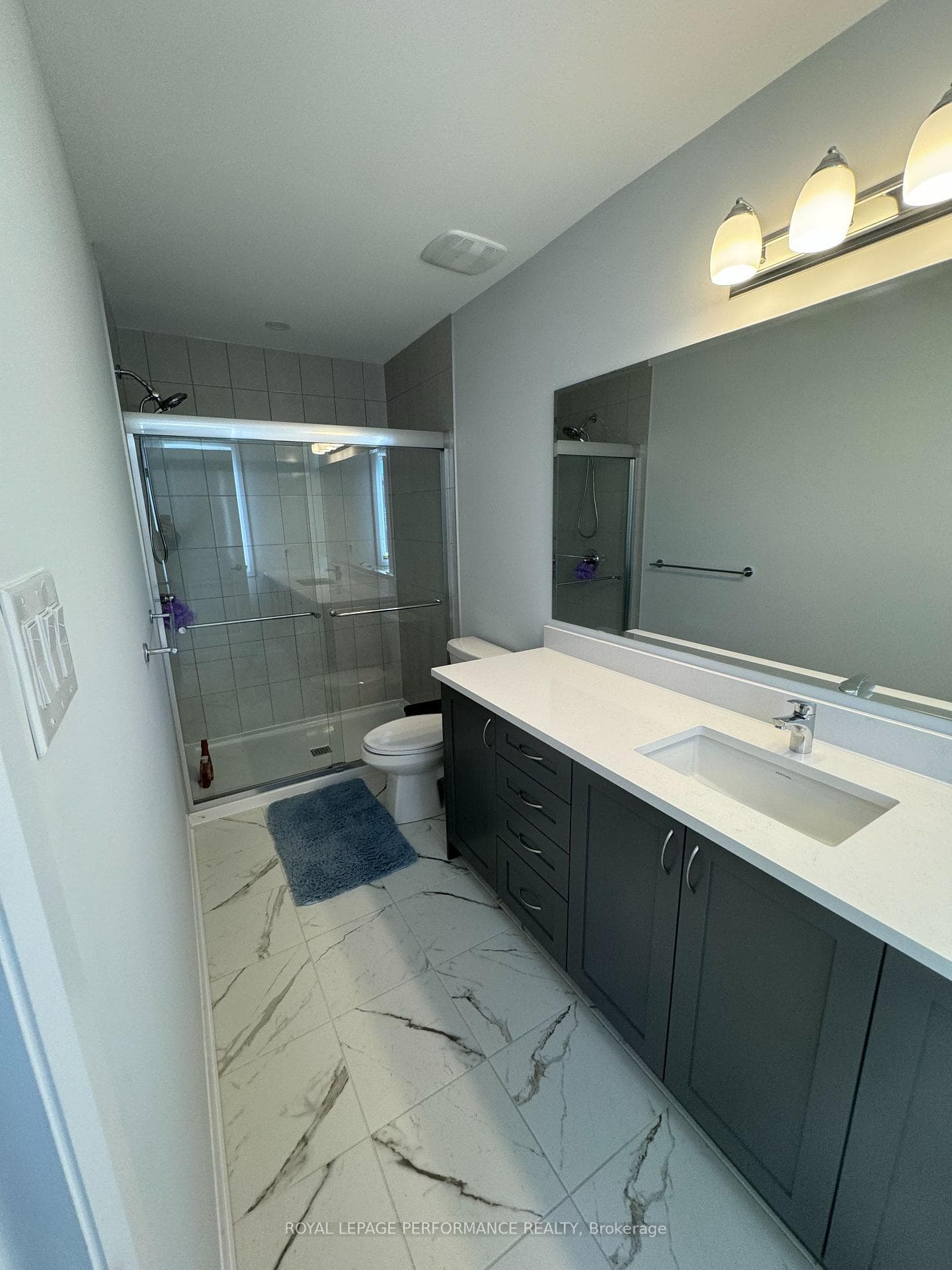 915 LAKERIDGE Drive photo 21
