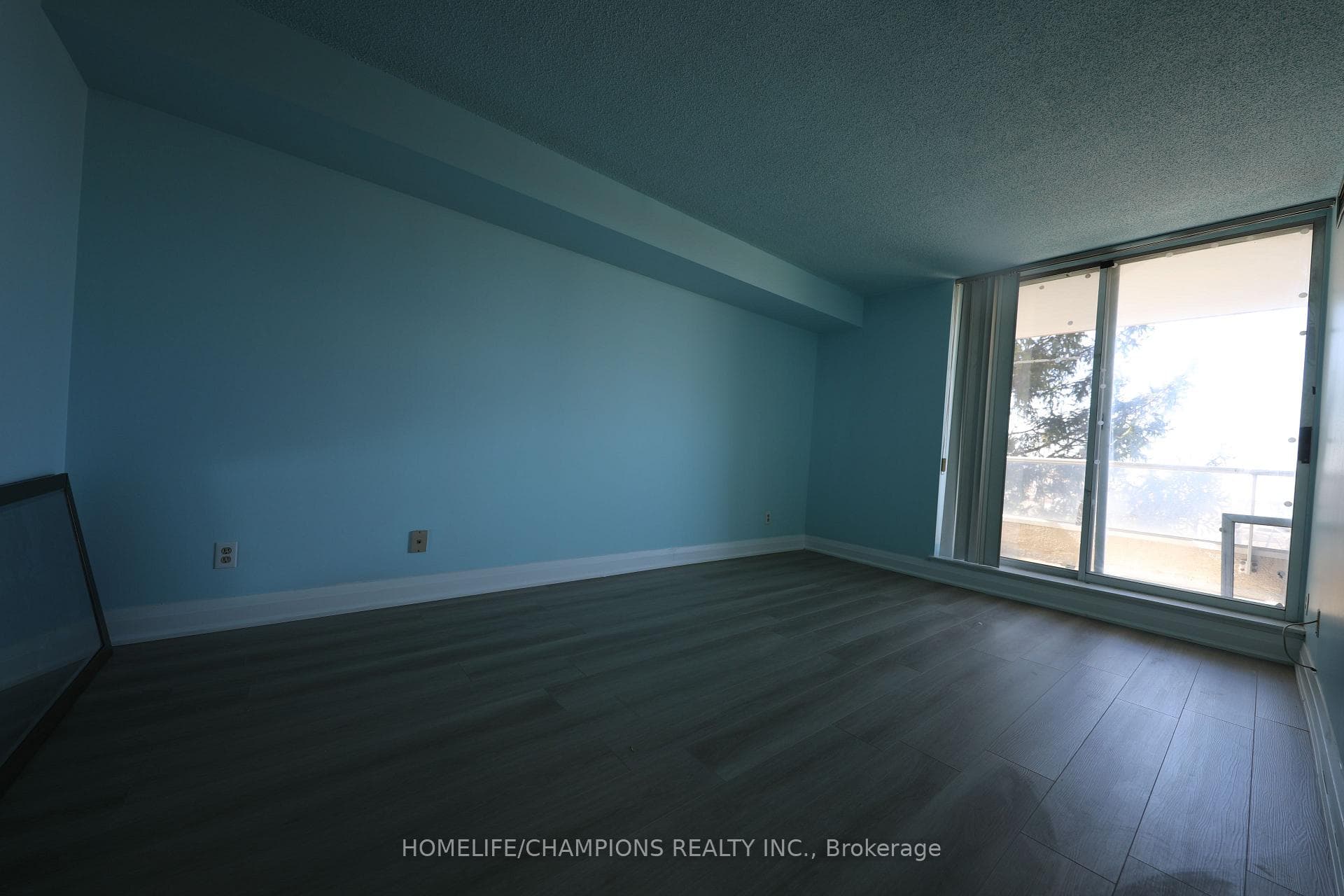400 Mclevin Avenue Unit 311 photo 8