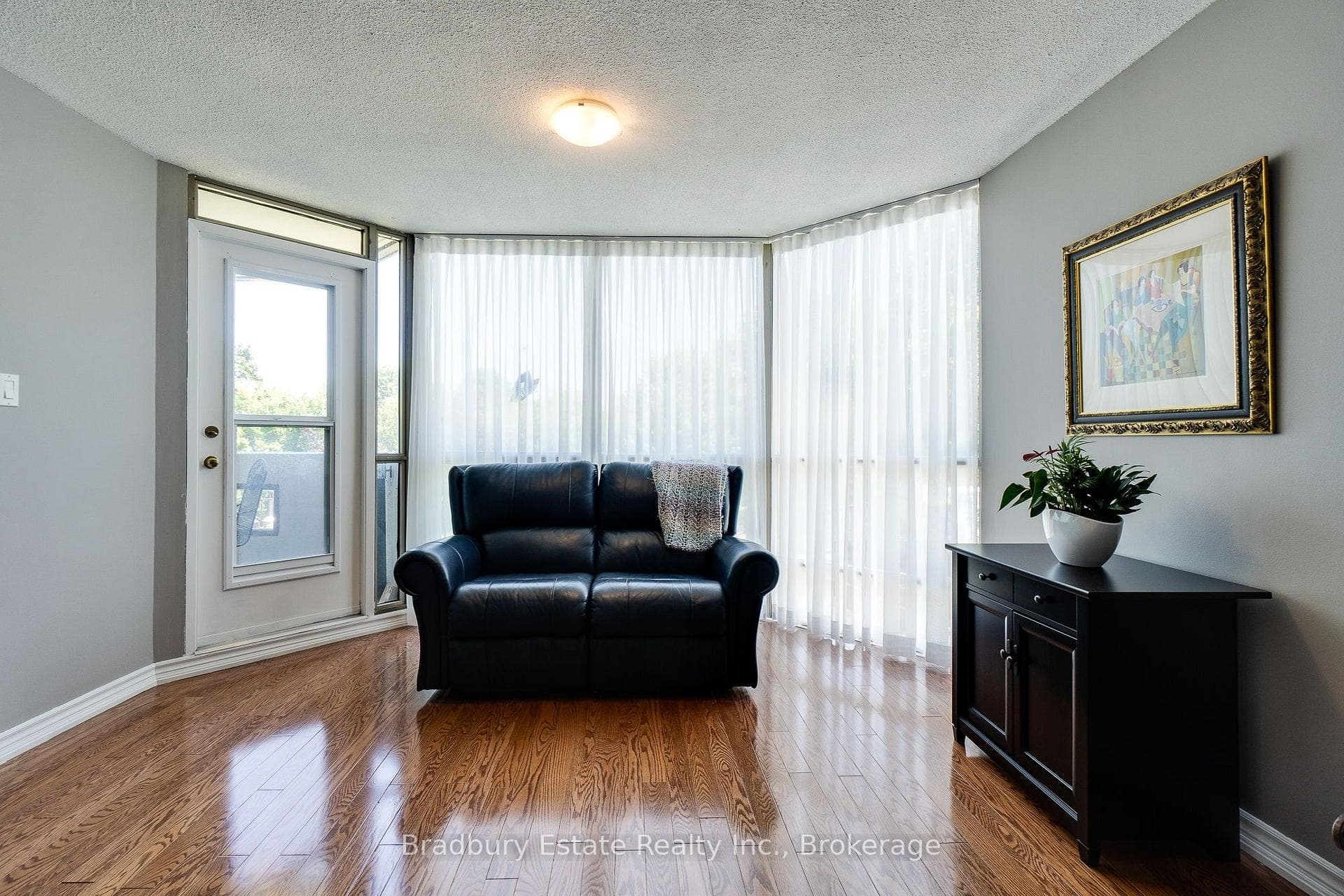 5080 Pinedale Avenue Unit 203 photo 15