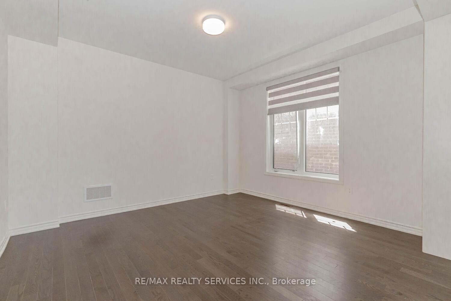 16 Sparrow Way photo 7