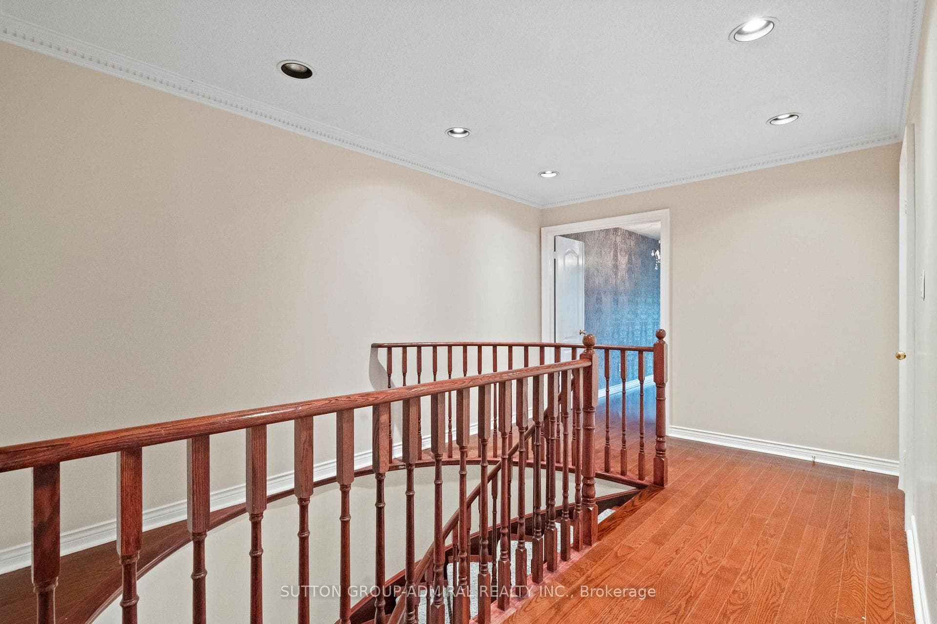 33 Katerina Avenue photo 16