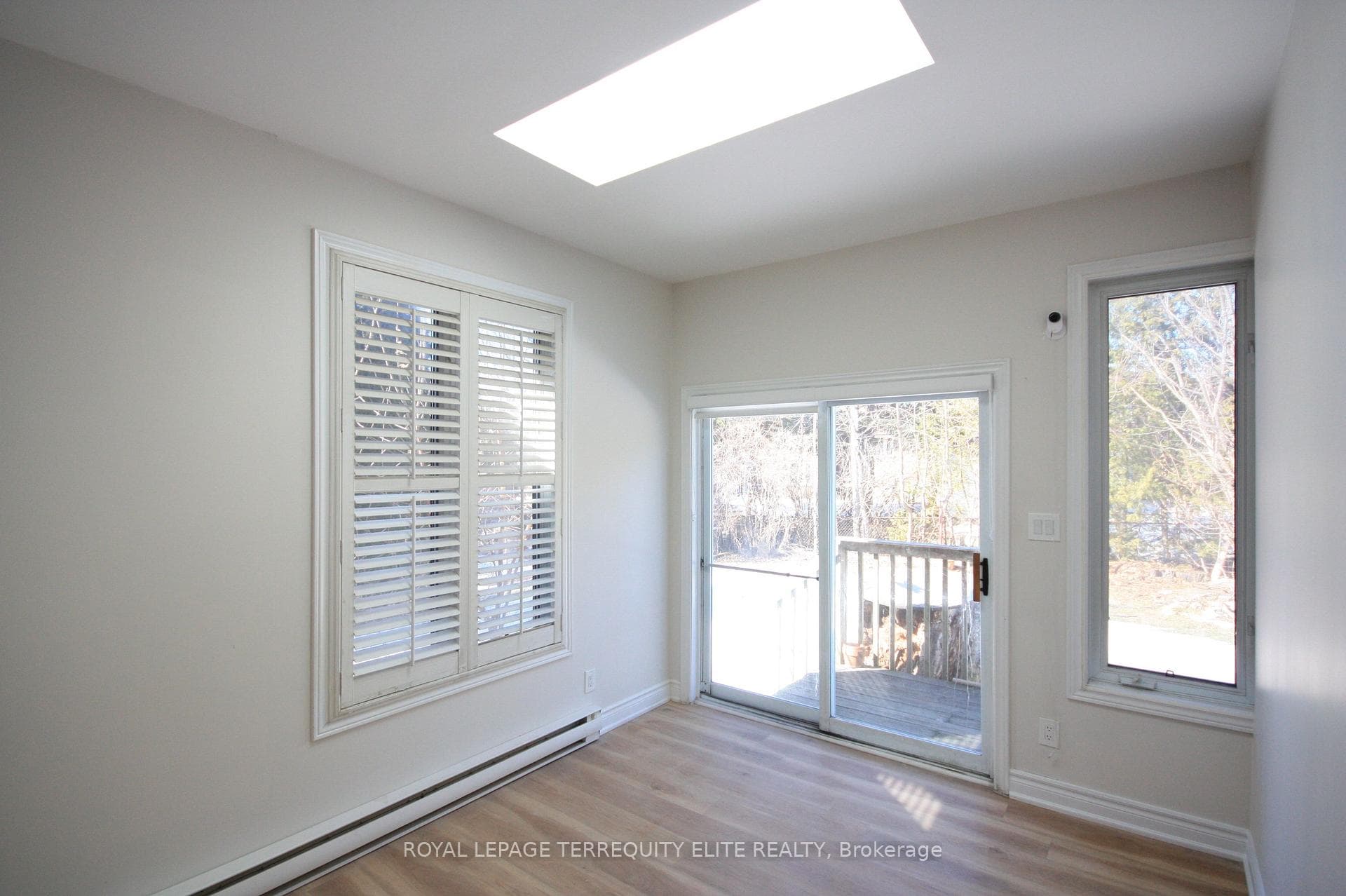 54 Beacham Crescent Unit Upper photo 9