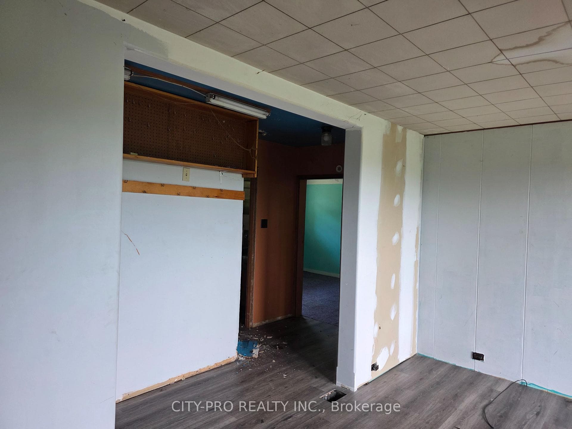 1075 Sunnyside Drive photo 22