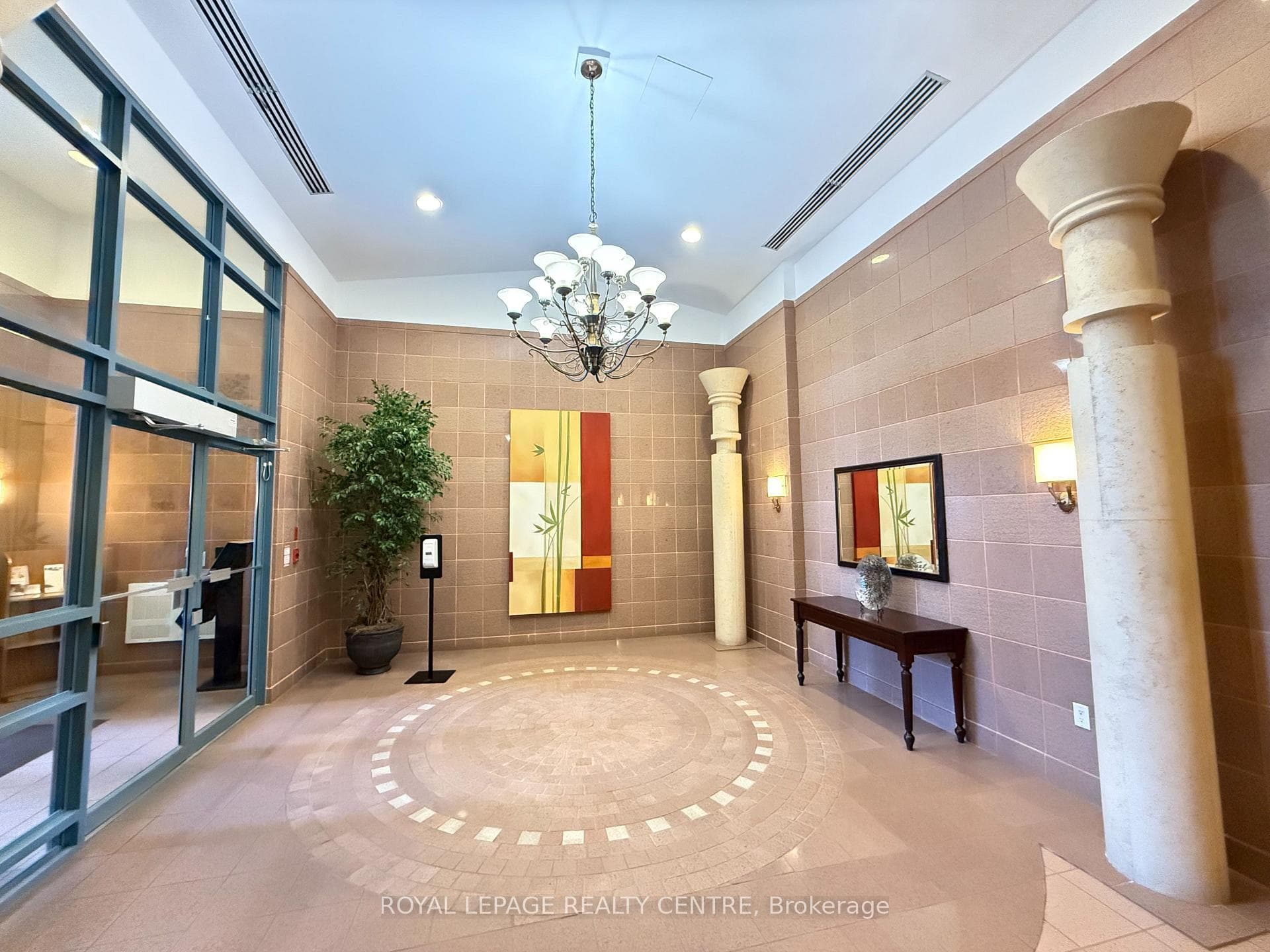 1091 Kingston Road Unit 628 photo 15