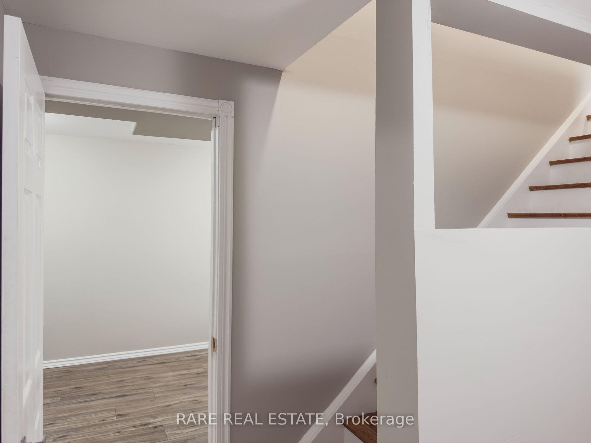 75A Dawson Road photo 15