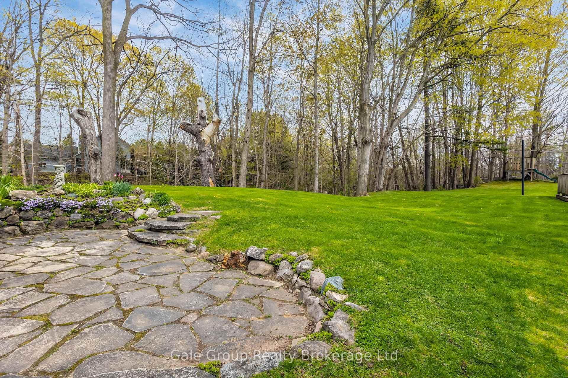 Side Stone Patio