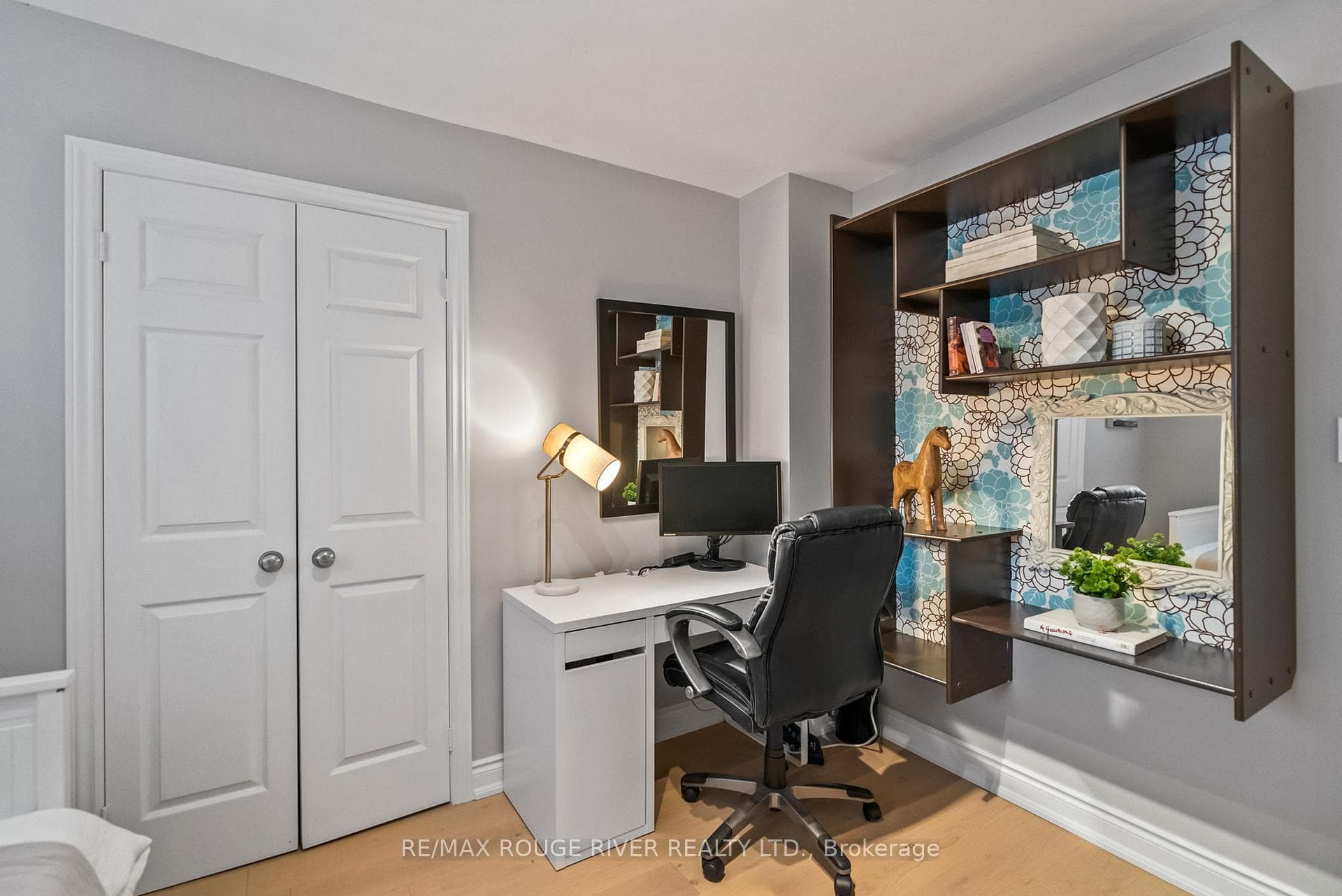 79 Lipton Crescent photo 28
