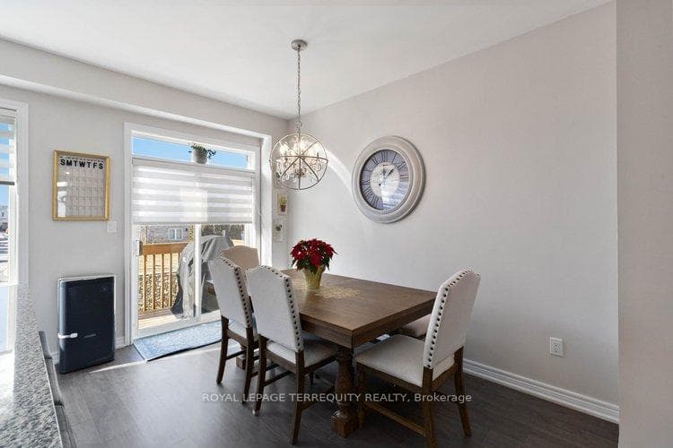 40 Doris Pawley Crescent photo 10