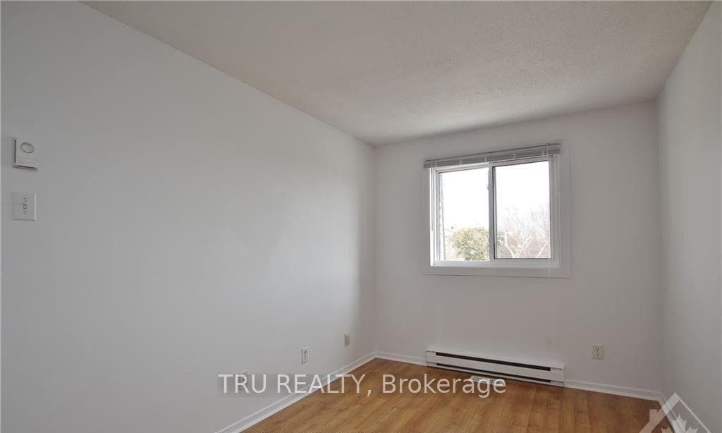 302 Craig Henry Drive Unit B photo 12